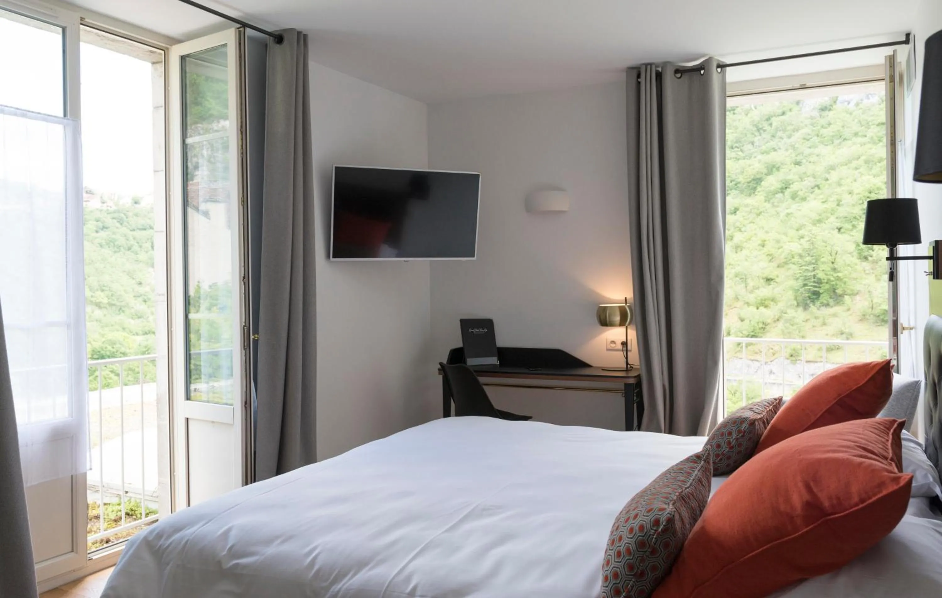 Bed in Hotel Beau Site - Rocamadour