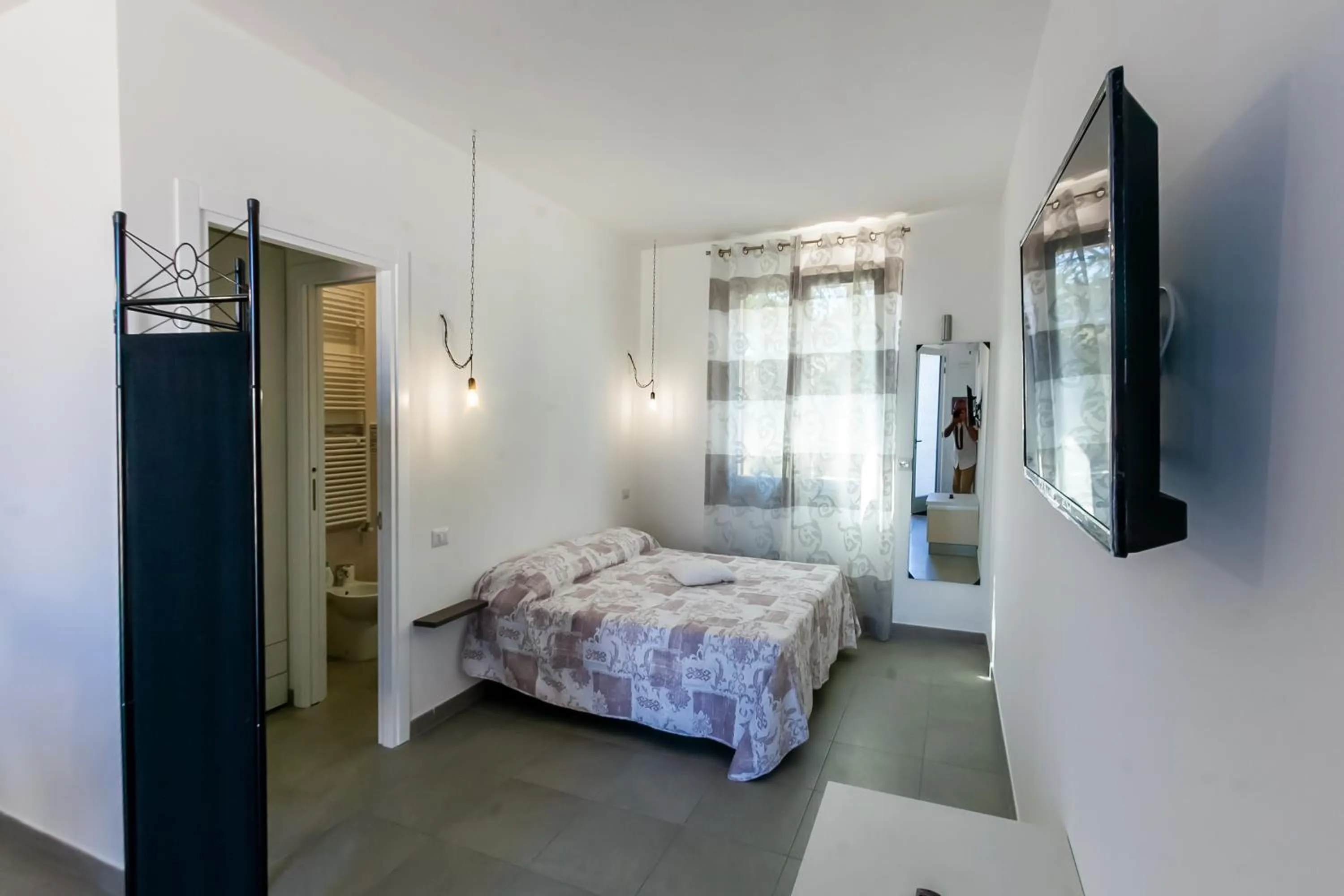 Bed in aestatisdomus