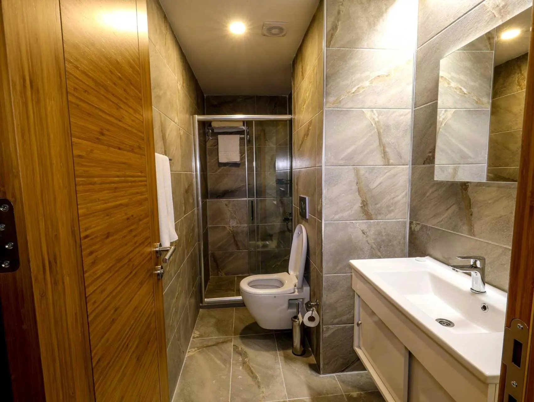 Shower in Grand Elmira Suites