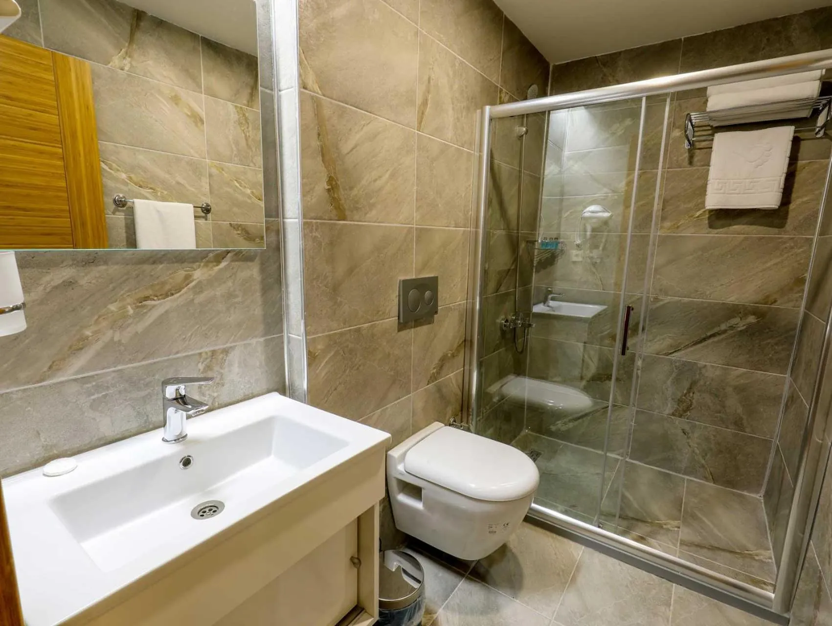 Shower in Grand Elmira Suites