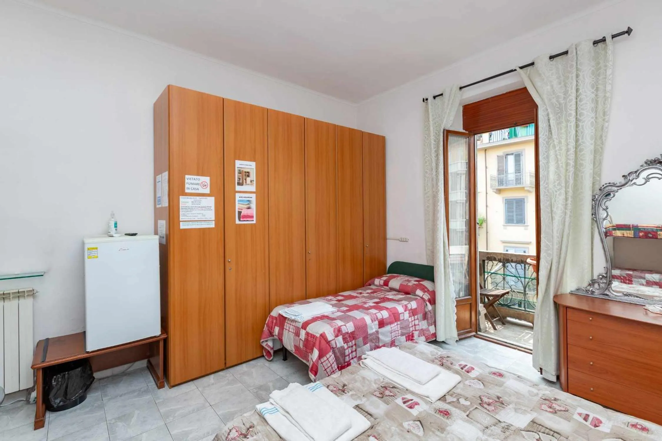 Bed in Grotta di Rita