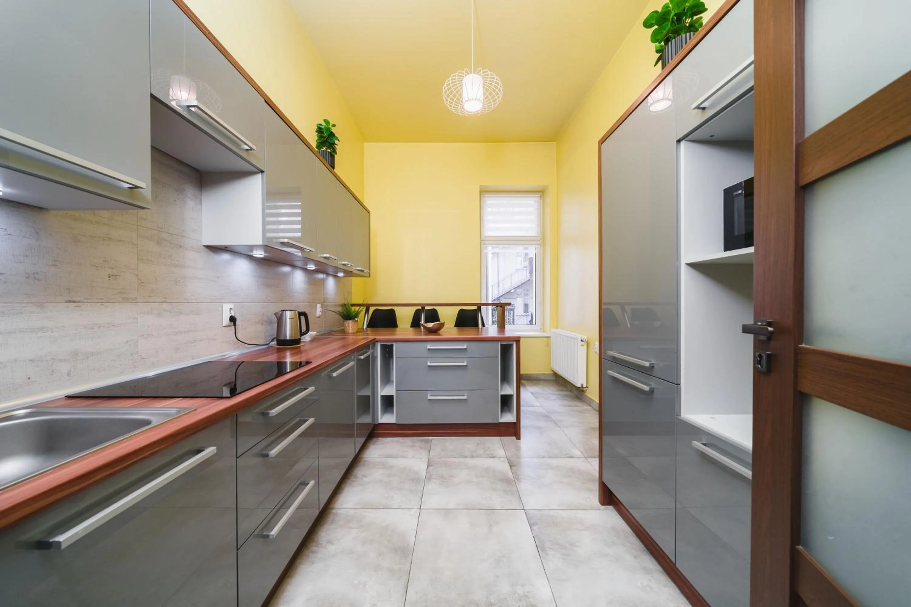 Kitchen or kitchenette in Barbakan Residence Old Town