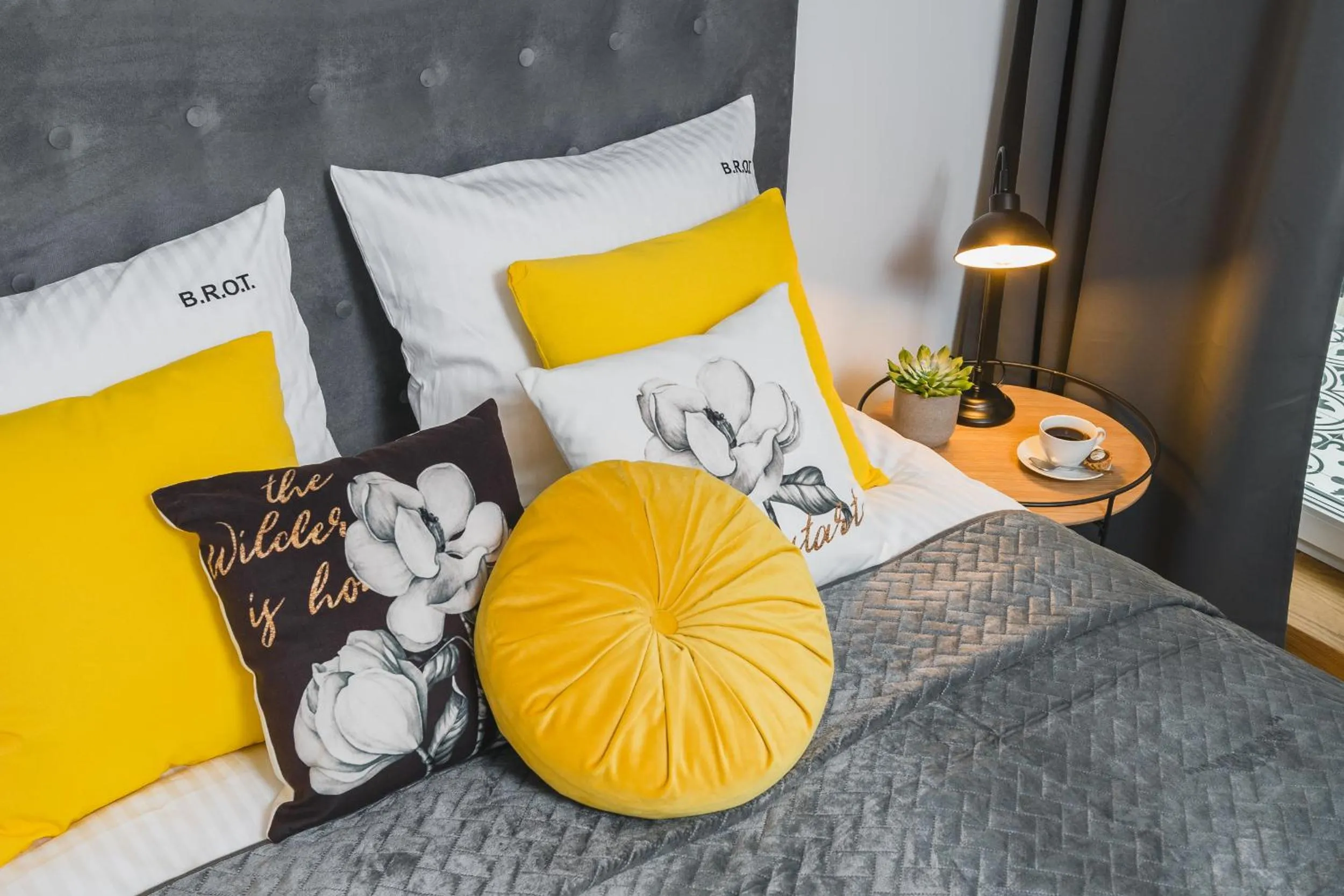 Bed in Barbakan Residence Old Town