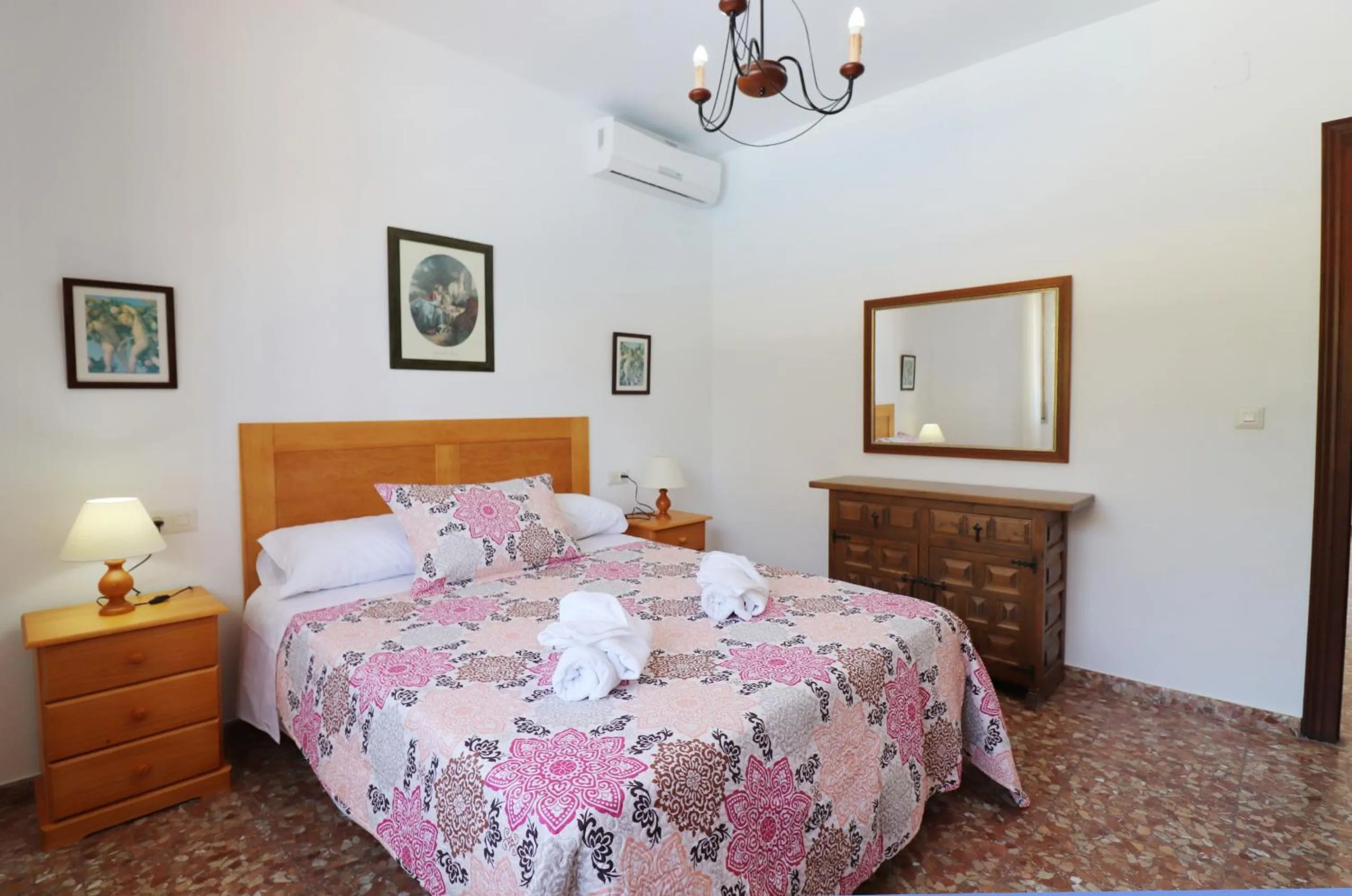Bed in Villa el Romeral SpainSunRentals 1112