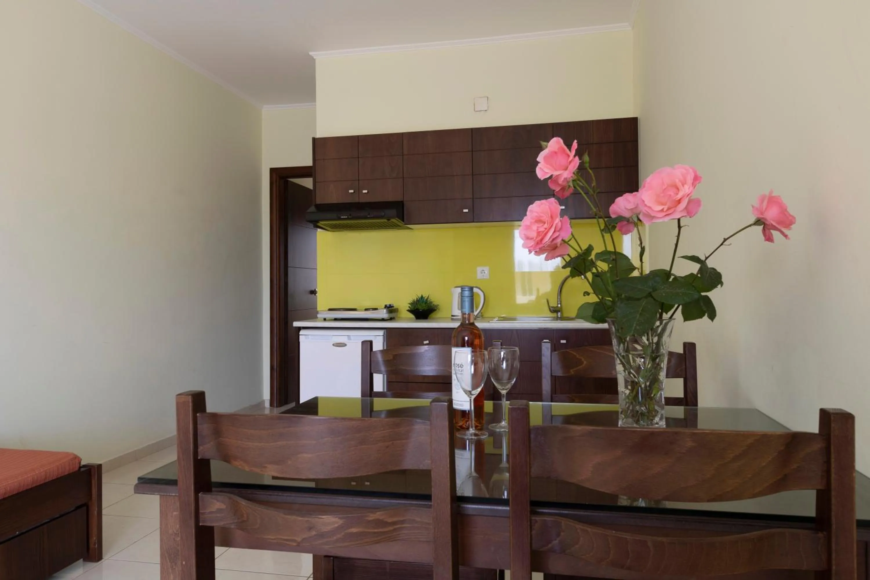Sandy Suites