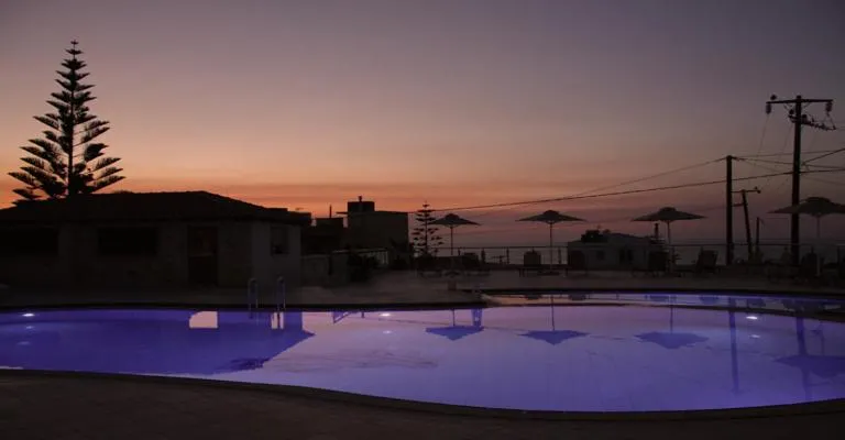 Sandy Suites