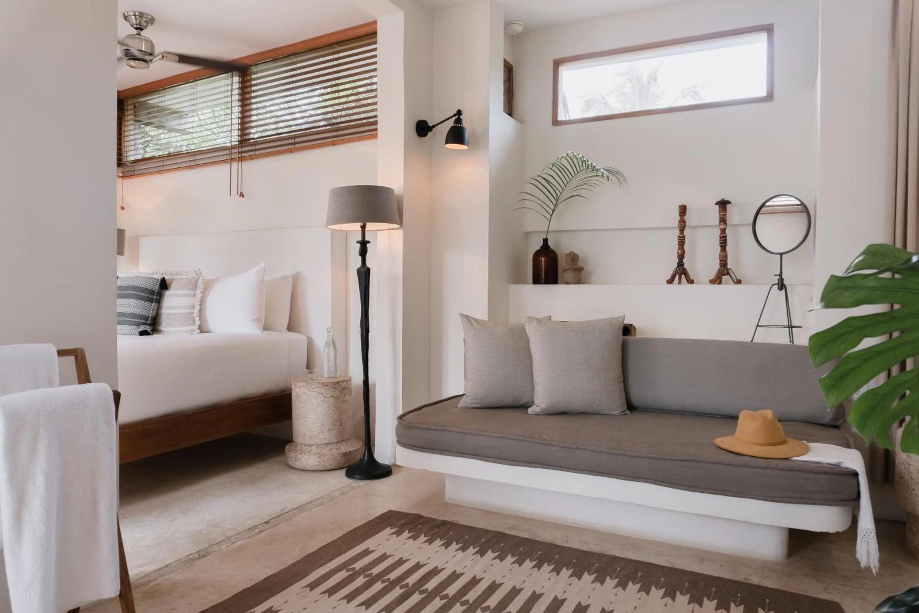 Living room, Bed in Aldea Canzul Tulum