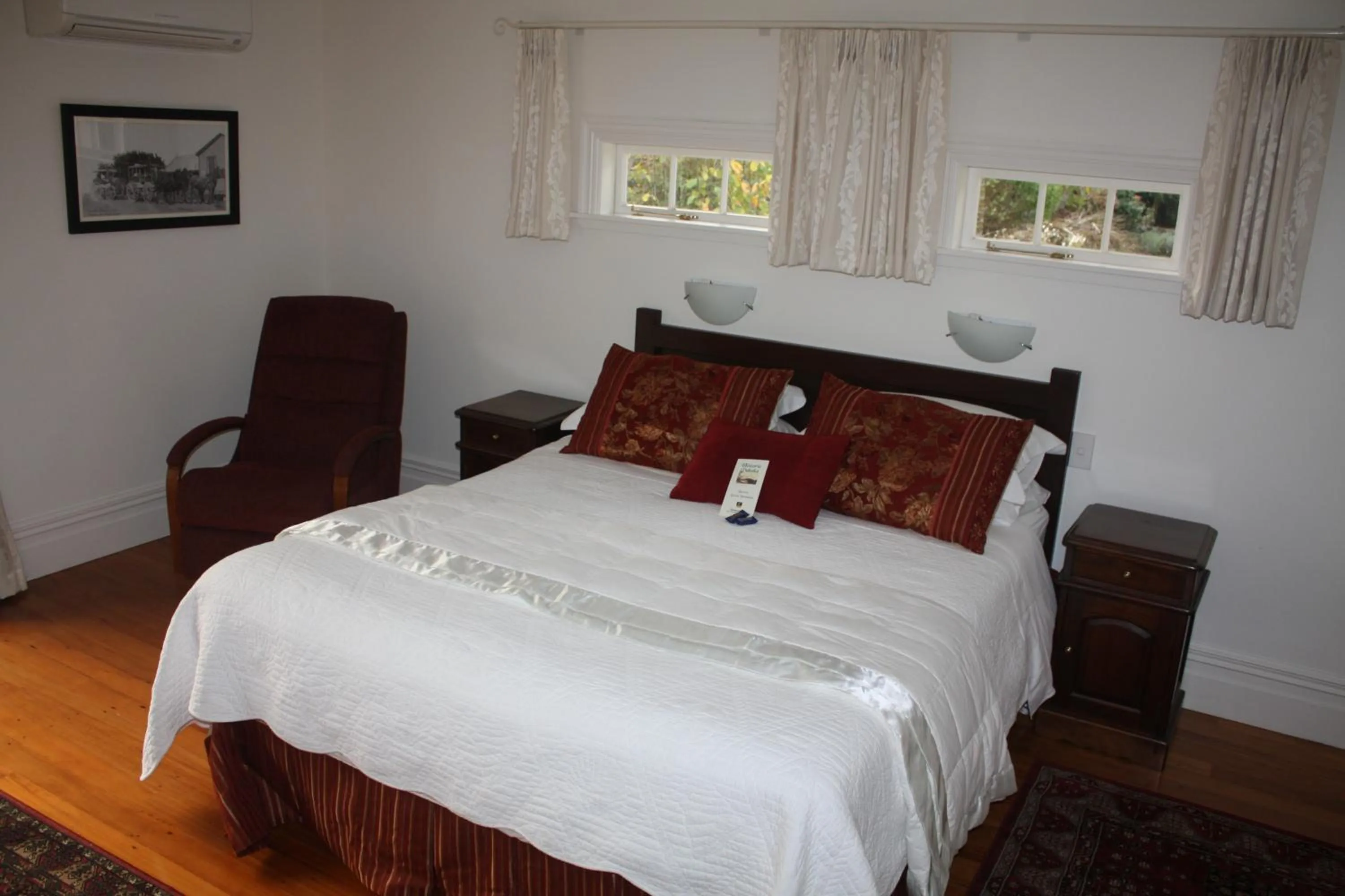 Bedroom, Bed in Paheke Boutique Lodge