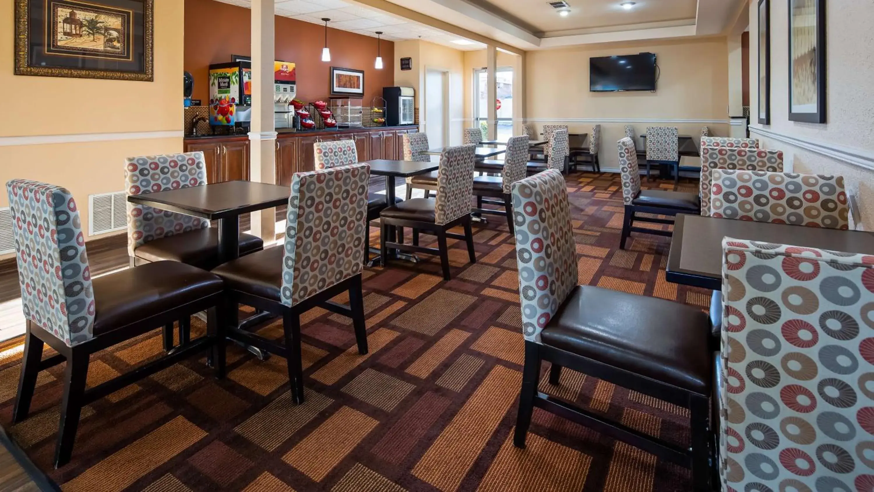 Restaurant/places to eat in Best Windsor Inn Restaurant/places to eat in Best Windsor Inn