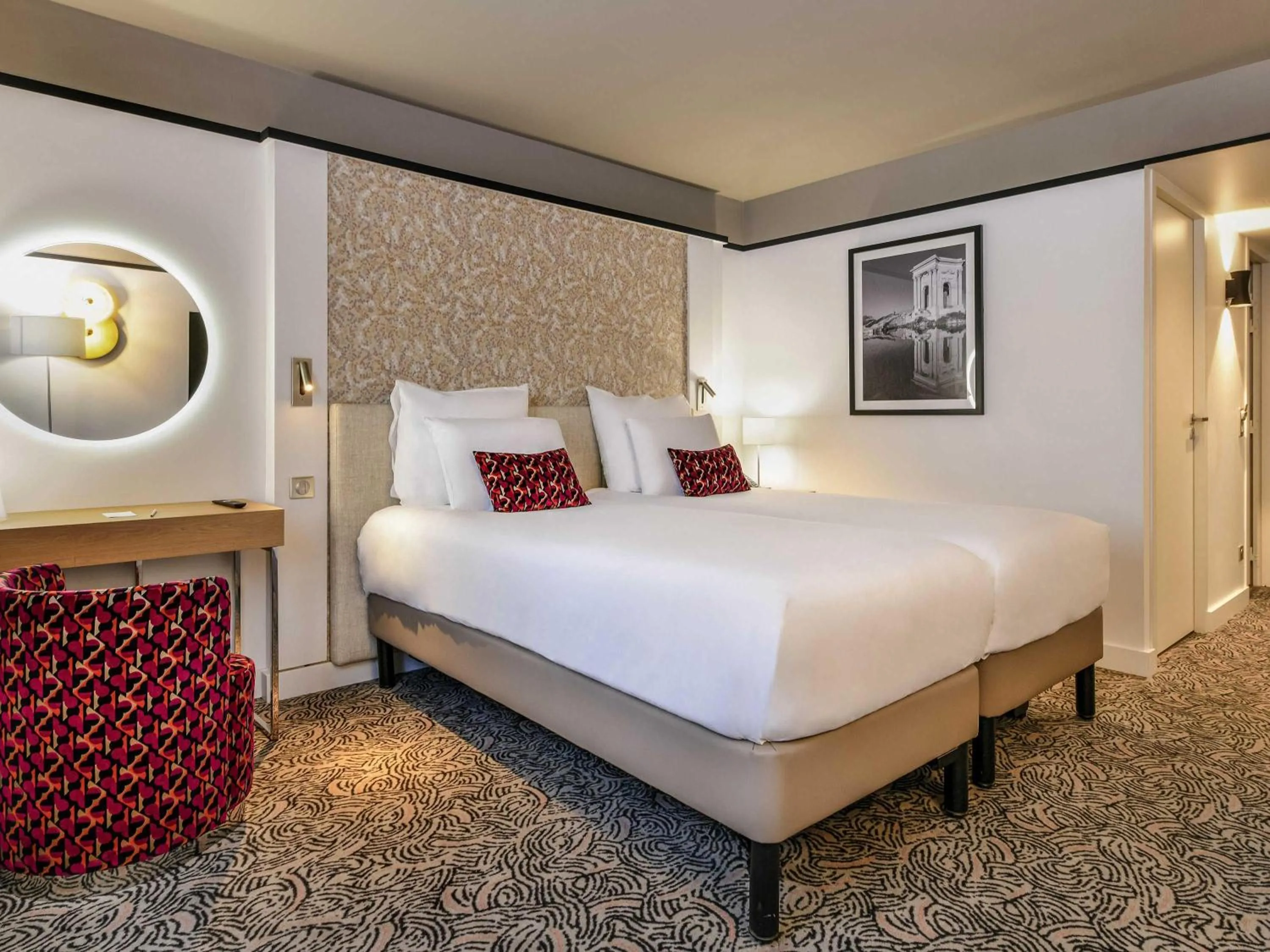 Bedroom, Bed in Pullman La Pléiade Montpellier Centre