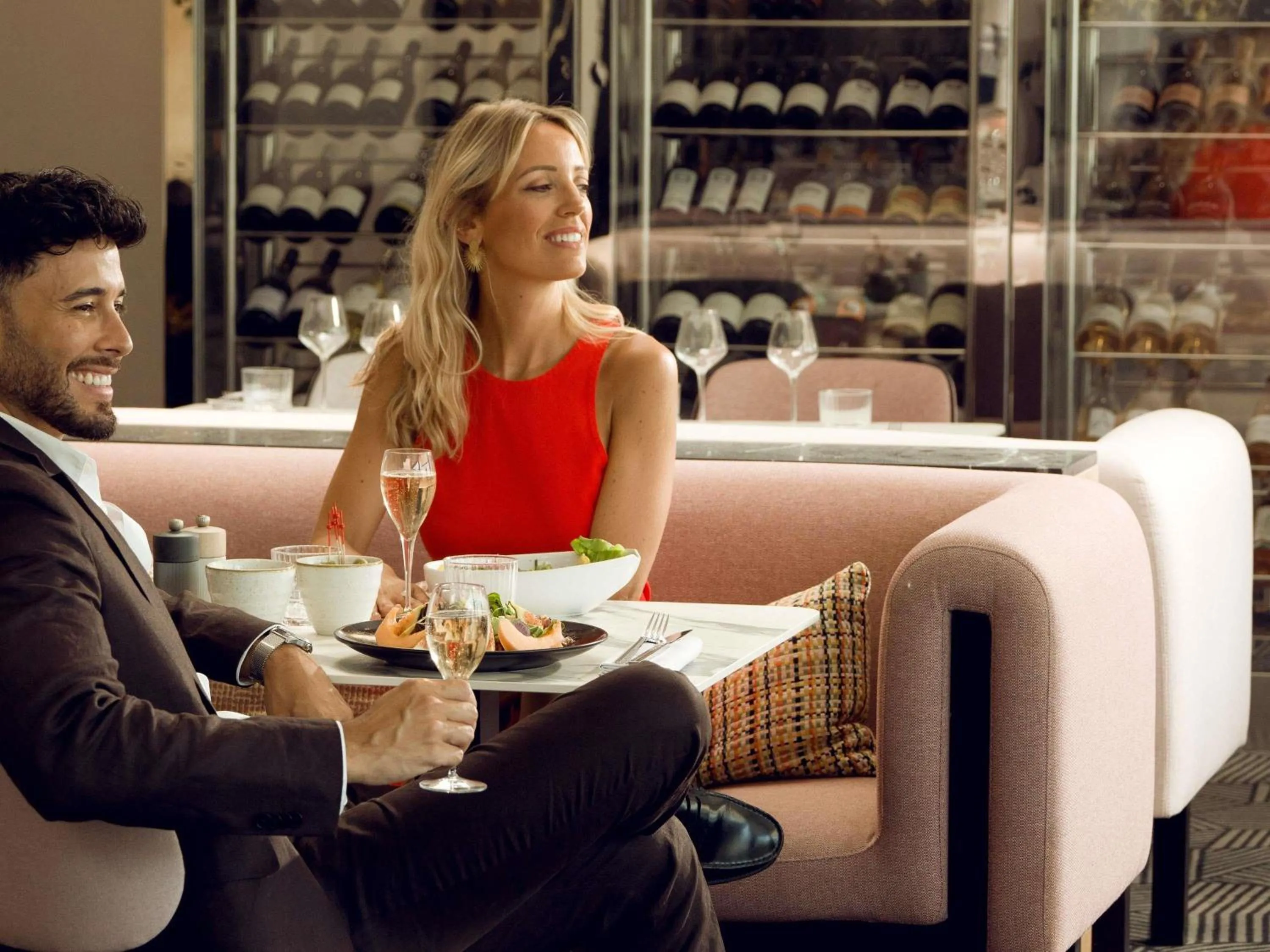 Restaurant/places to eat in Pullman La Pléiade Montpellier Centre