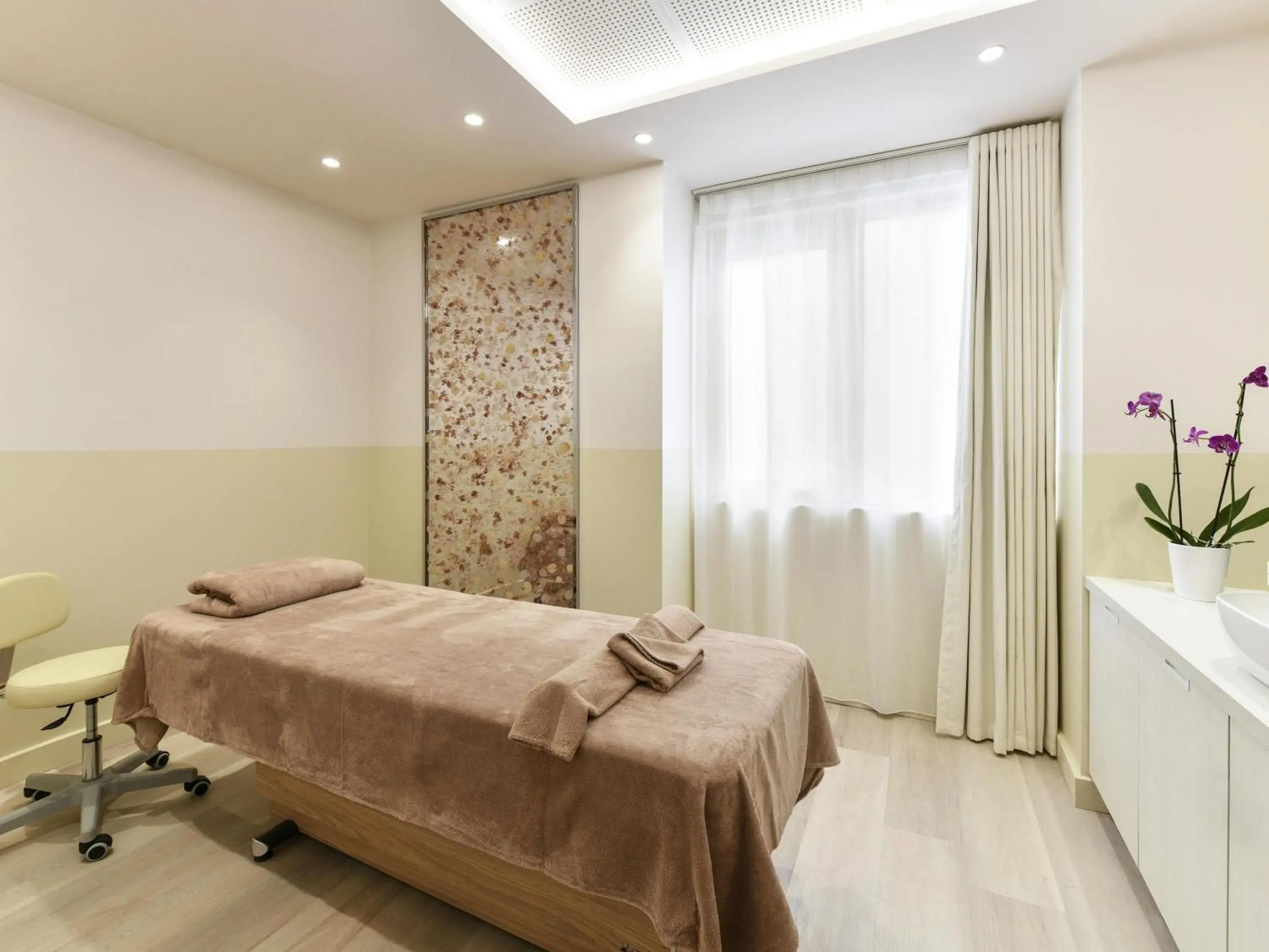 Fitness centre/facilities in Pullman La Pléiade Montpellier Centre Fitness centre/facilities in Pullman La Pléiade Montpellier Centre