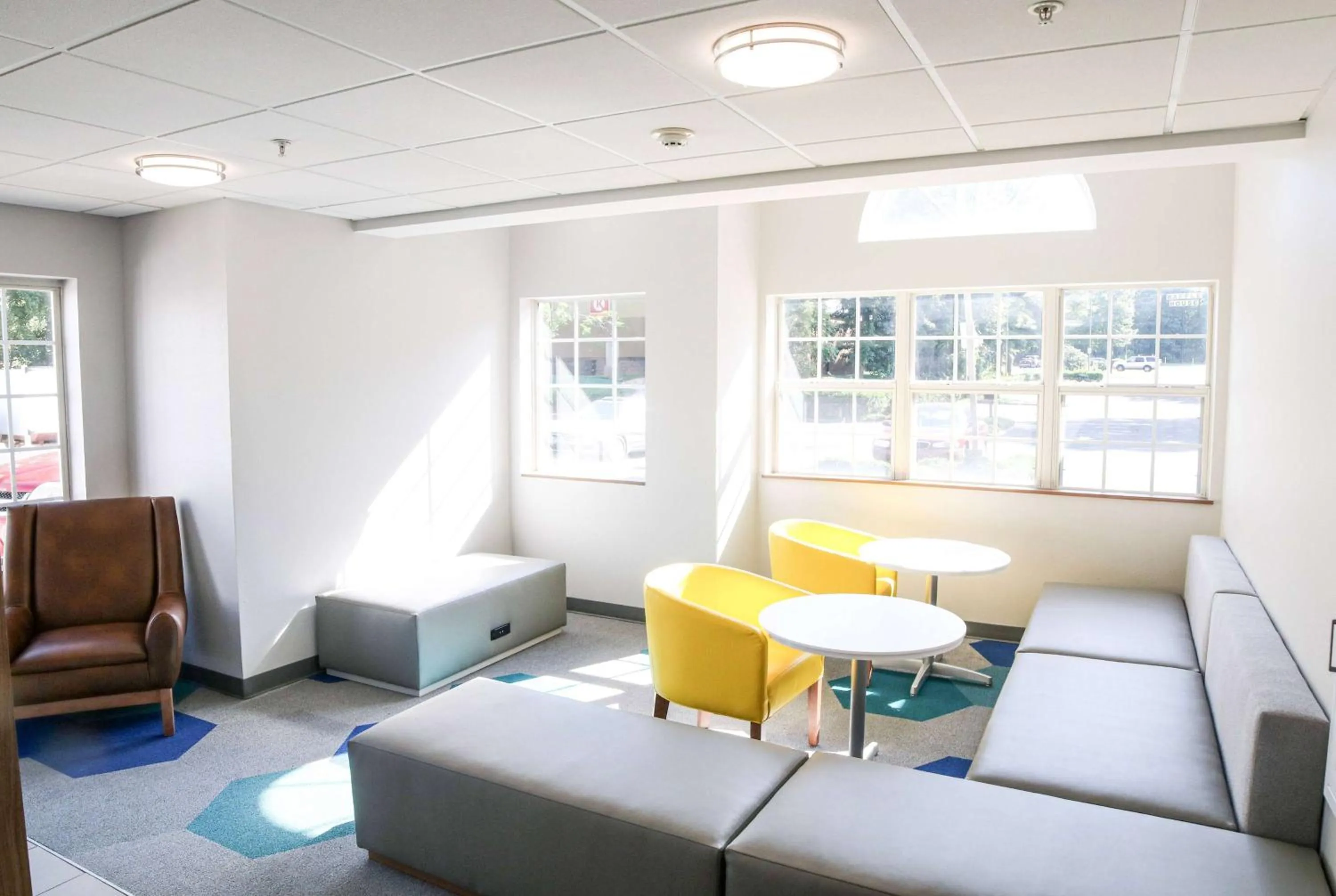 Lobby or reception in Microtel Inn & Suites by Wyndham Charlotte/Northlake