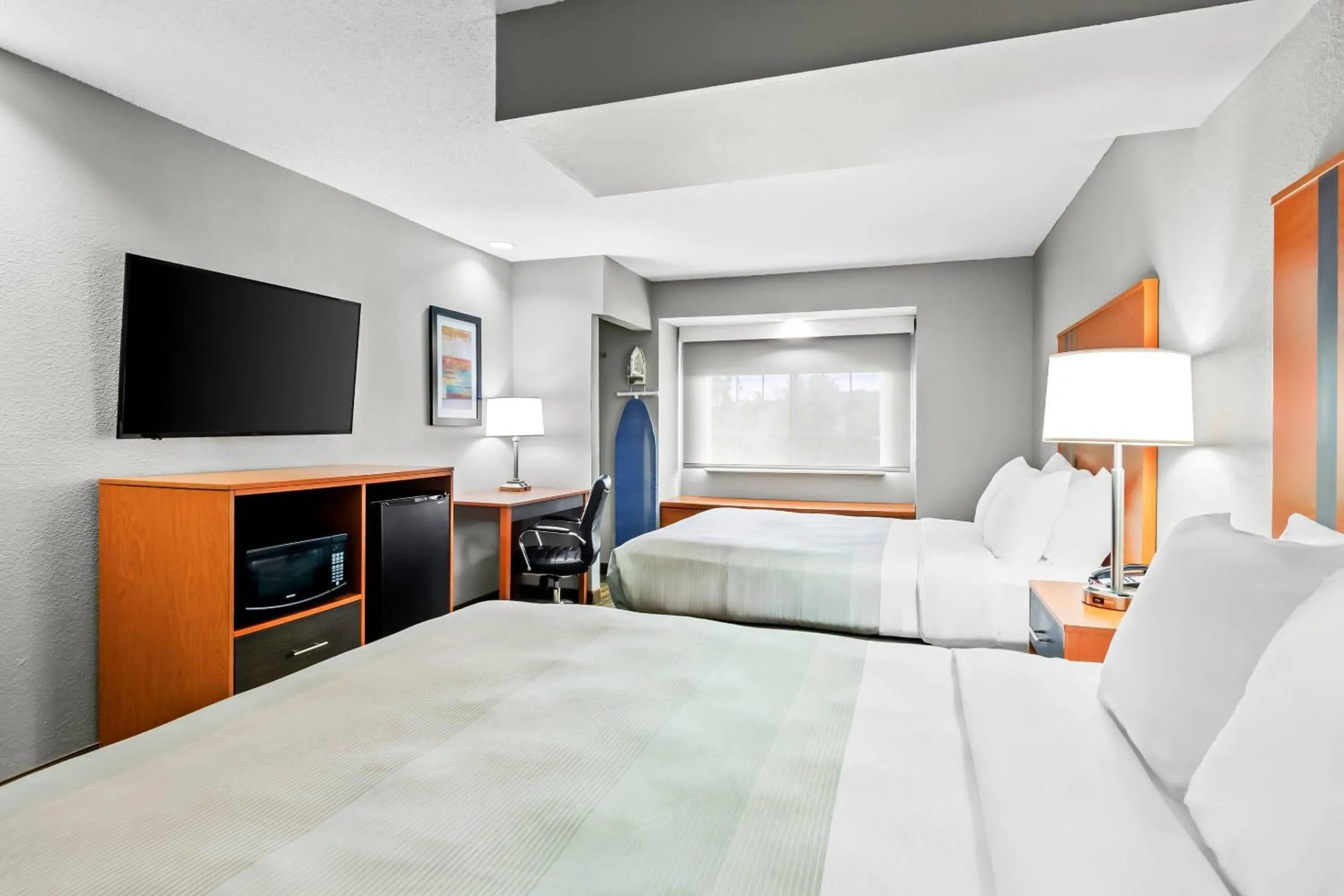 Bedroom, Bed in Quality Inn & Suites I-81 Exit 7