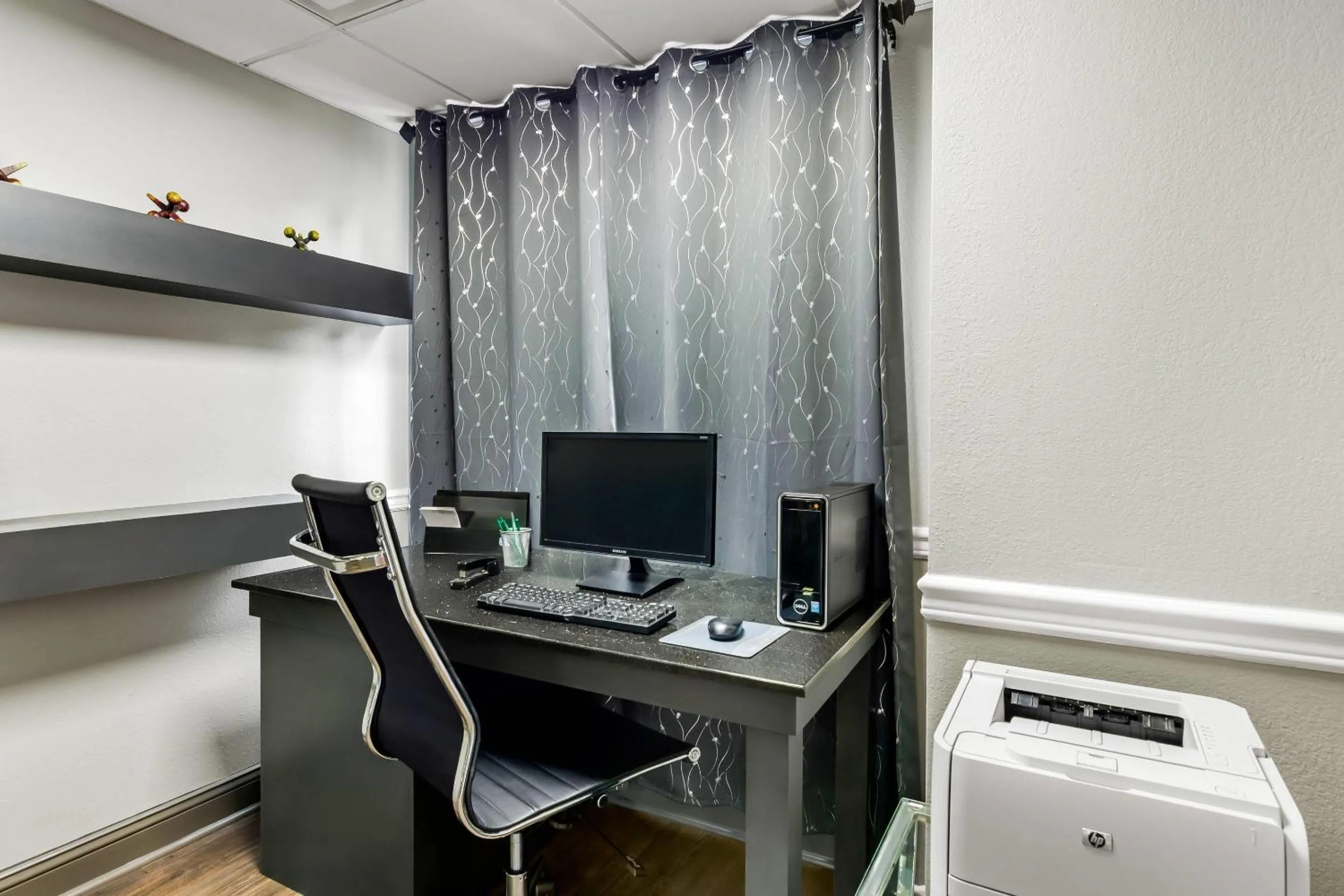 Business facilities in Quality Inn & Suites I-81 Exit 7