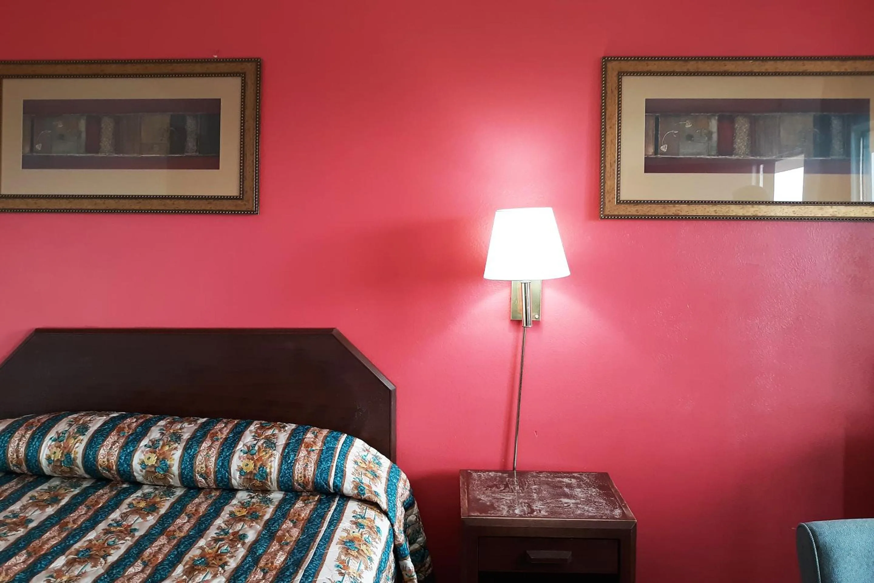 Bedroom, Bed in OYO Hotel Kings at Clovis