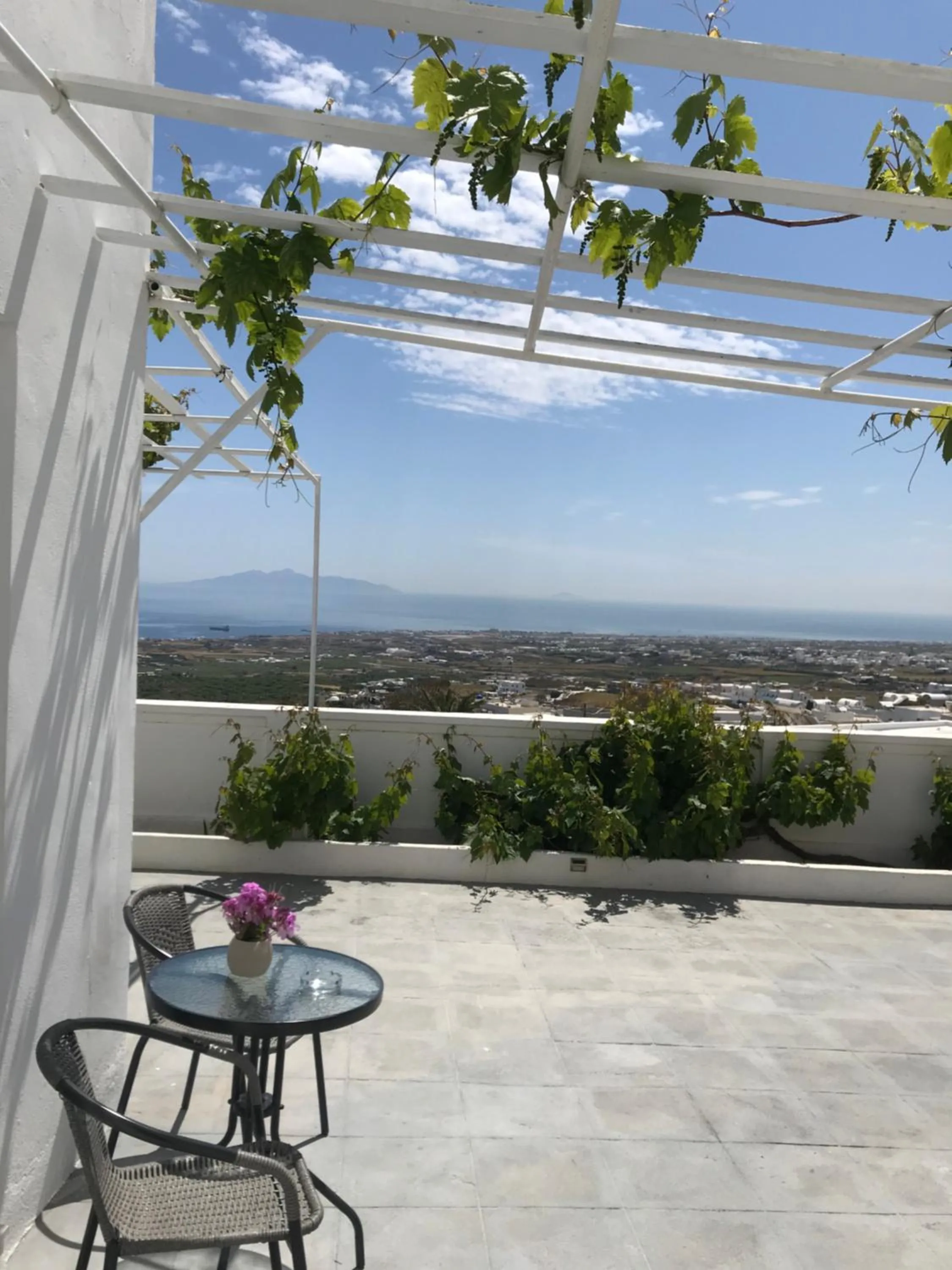 Patio in Firaxenia rooms