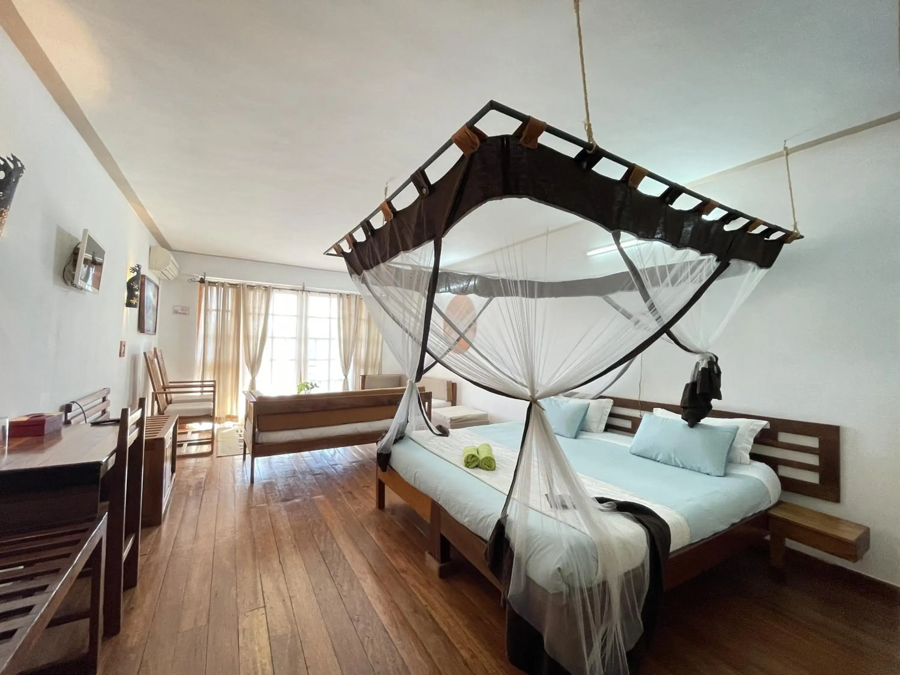 Family Suite in Gassy Country House Ivato Airport Family Suite in Gassy Country House Ivato Airport