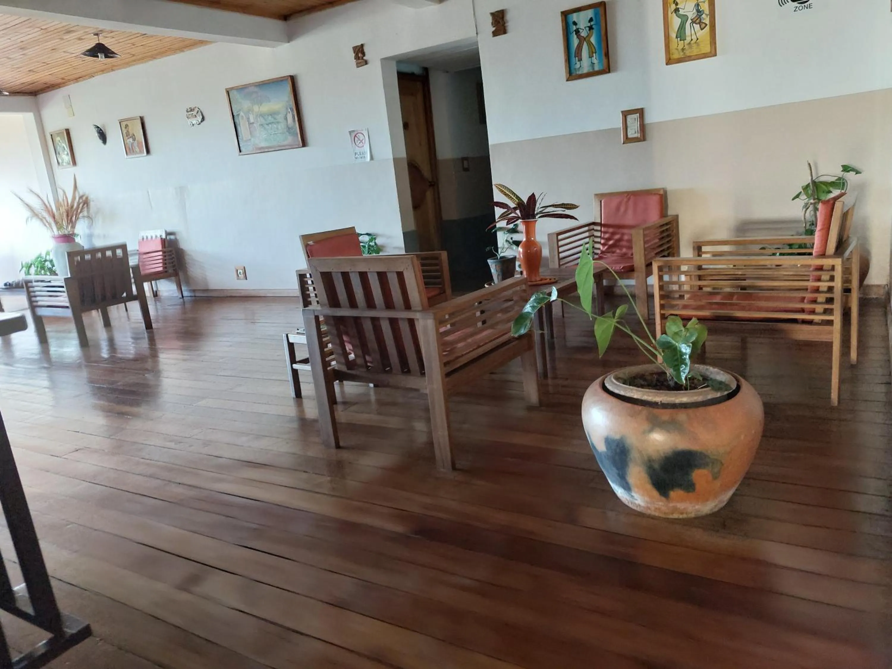 Gassy Country House Ivato Airport