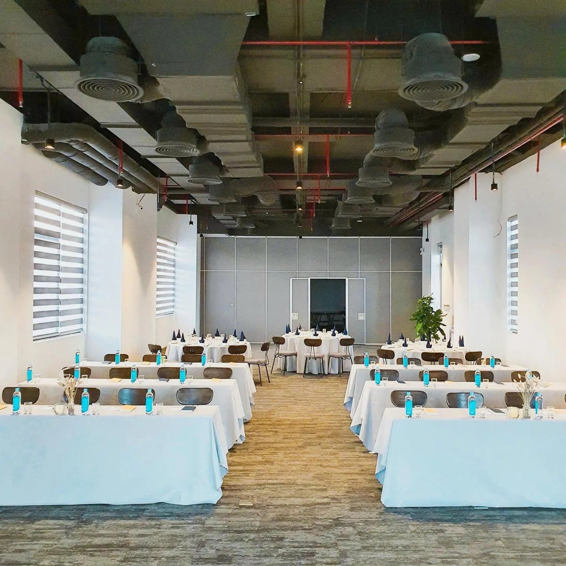 Meeting/conference room in Em Oi Boutique Hotel