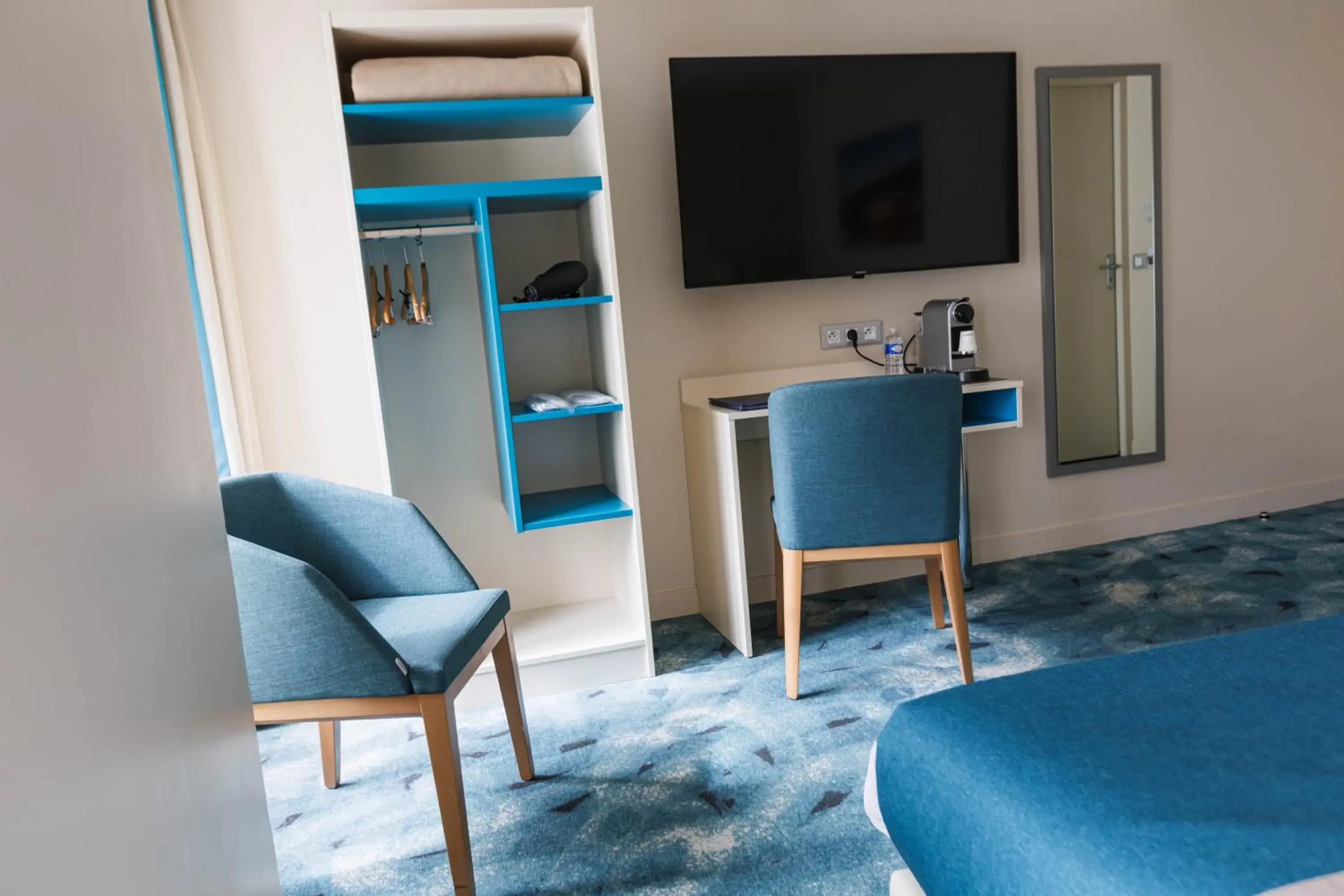 Bed in Hotel Des Remparts Perrache Bed in Hotel Des Remparts Perrache