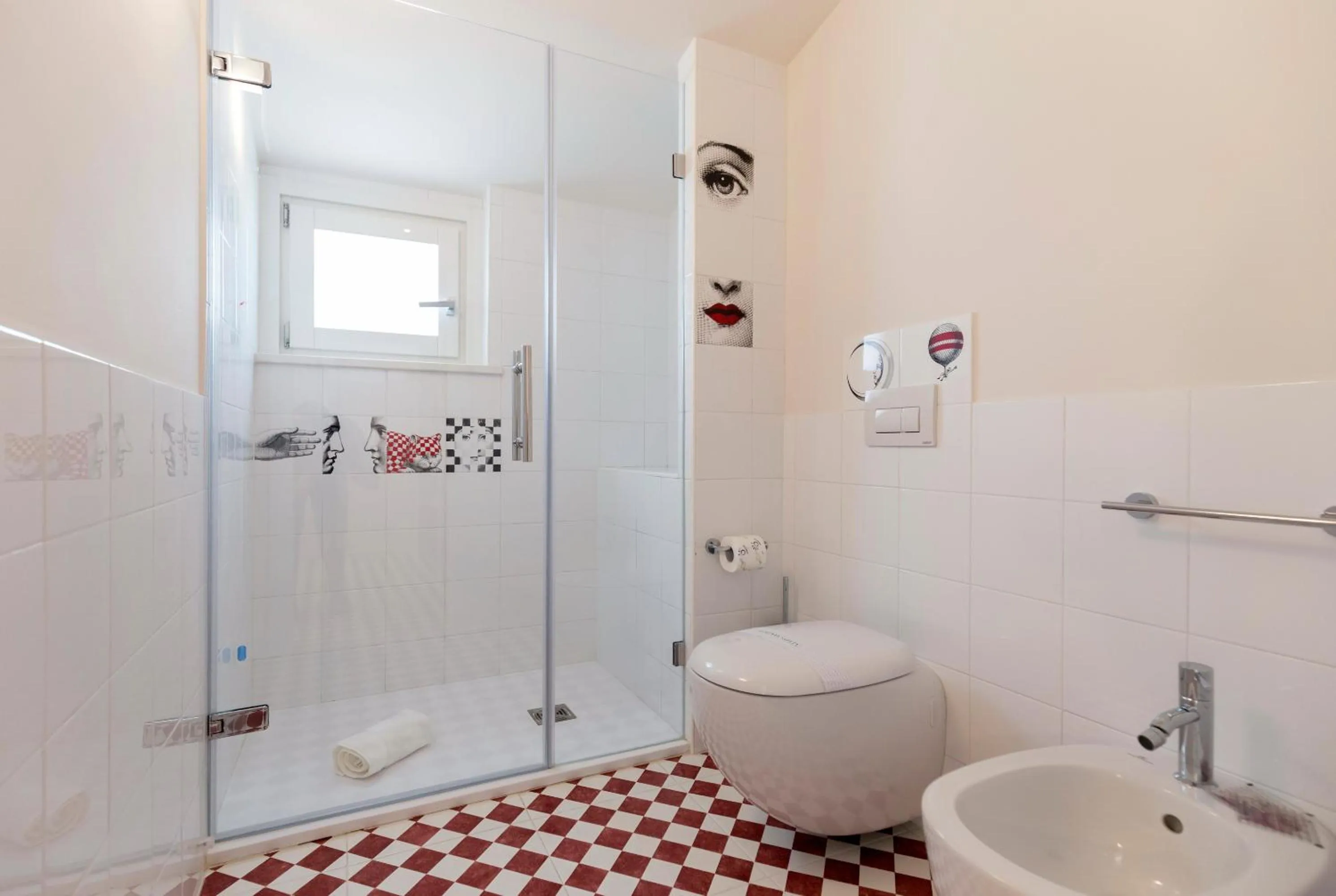 Shower in Suite Hotel L'Oasi di Riaci