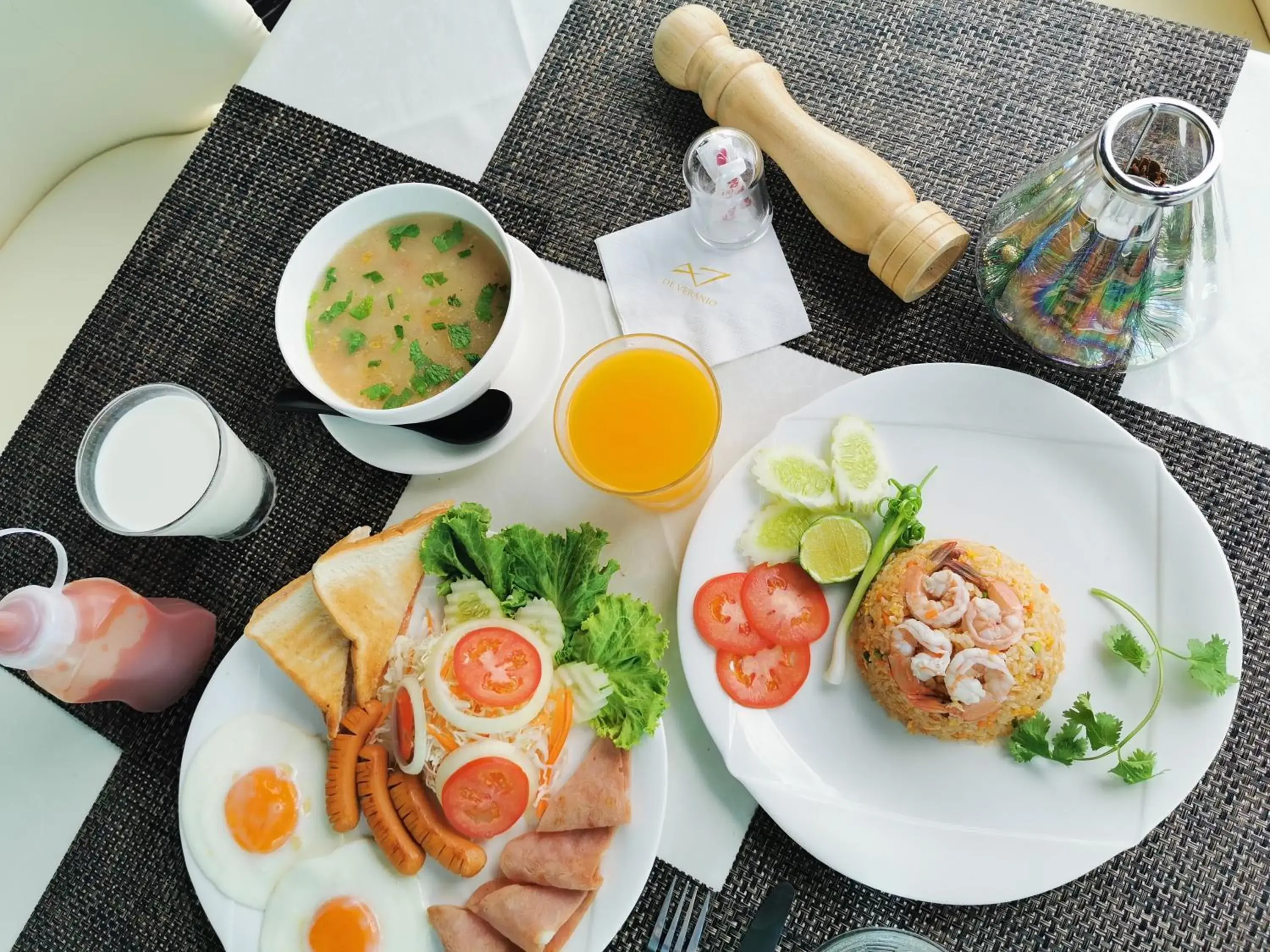 Breakfast in De VeraNiO Resort Breakfast in De VeraNiO Resort