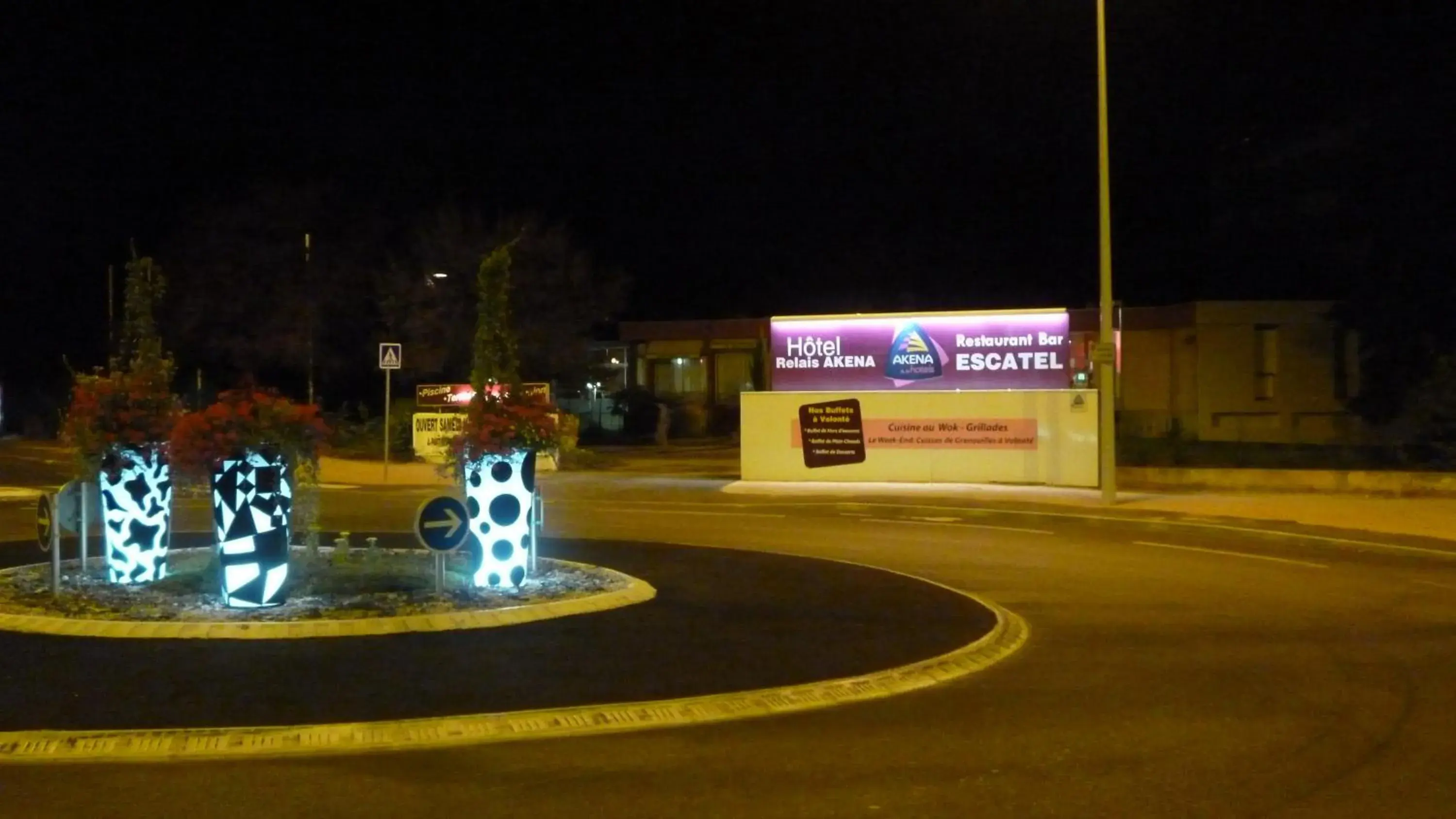 Facade/entrance in Cit'Hotel Escatel Facade/entrance in Cit'Hotel Escatel