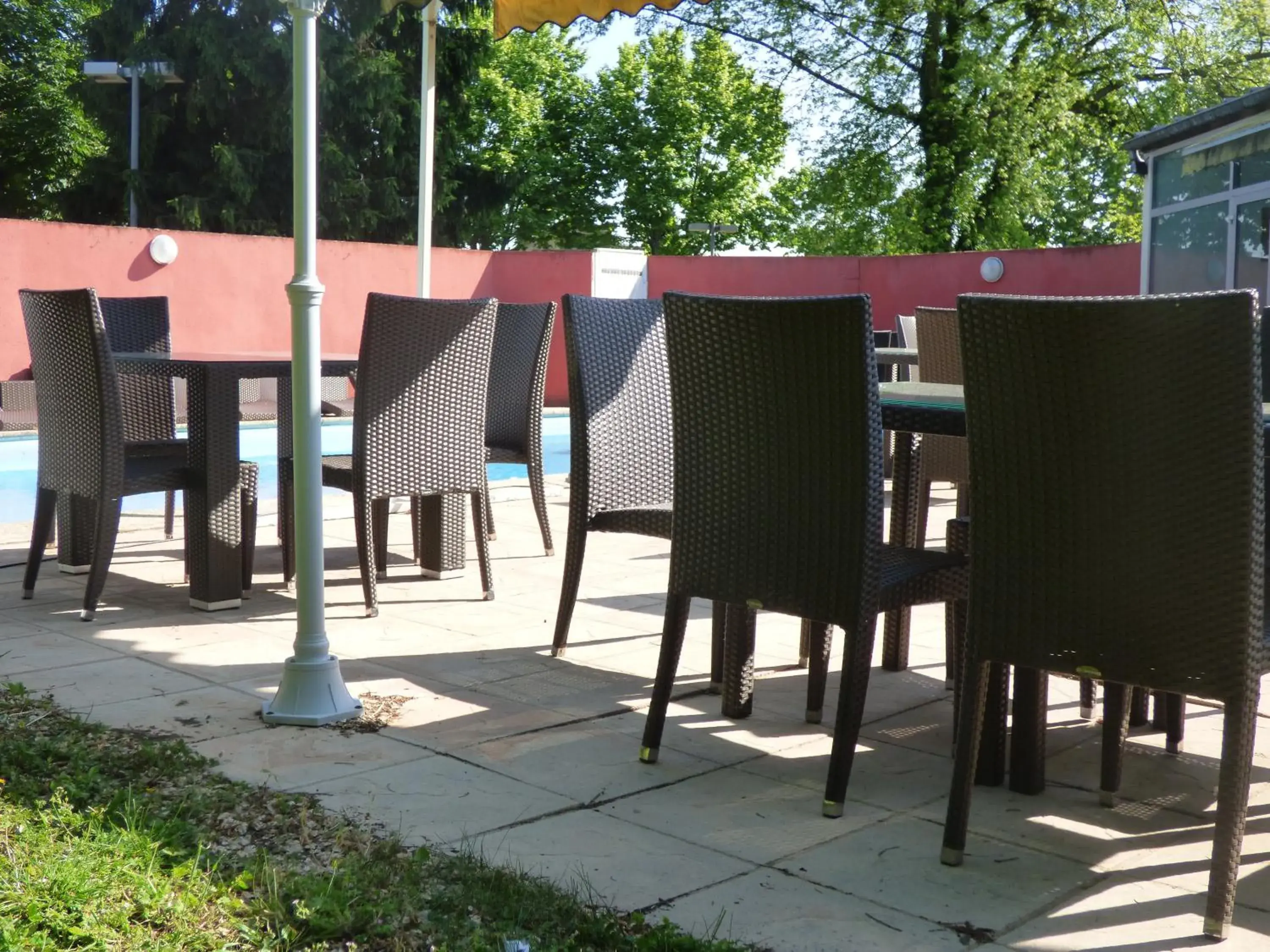 Swimming pool in Cit'Hotel Escatel Swimming pool in Cit'Hotel Escatel