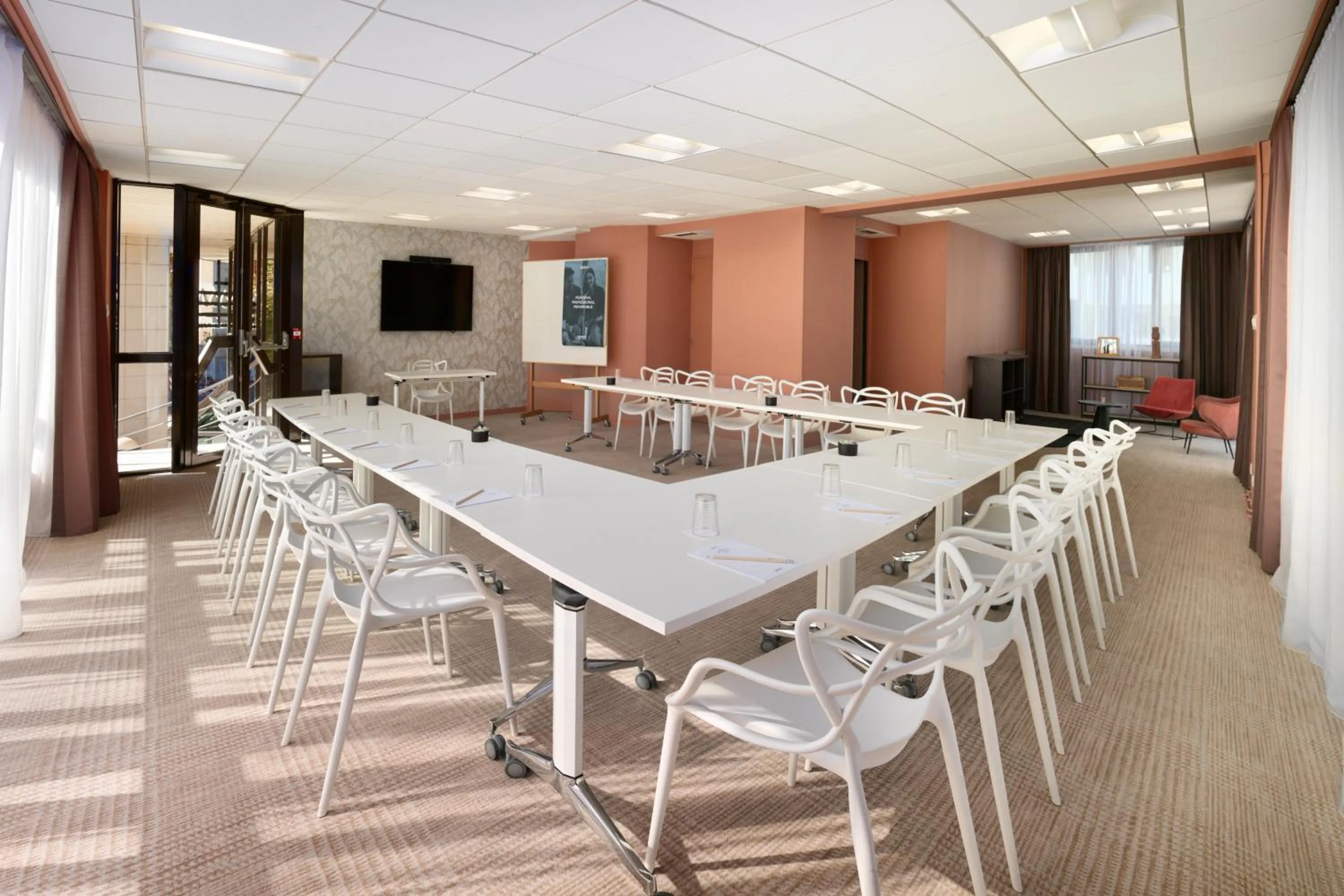 Meeting/conference room in Radisson Hotel Clermont-Ferrand