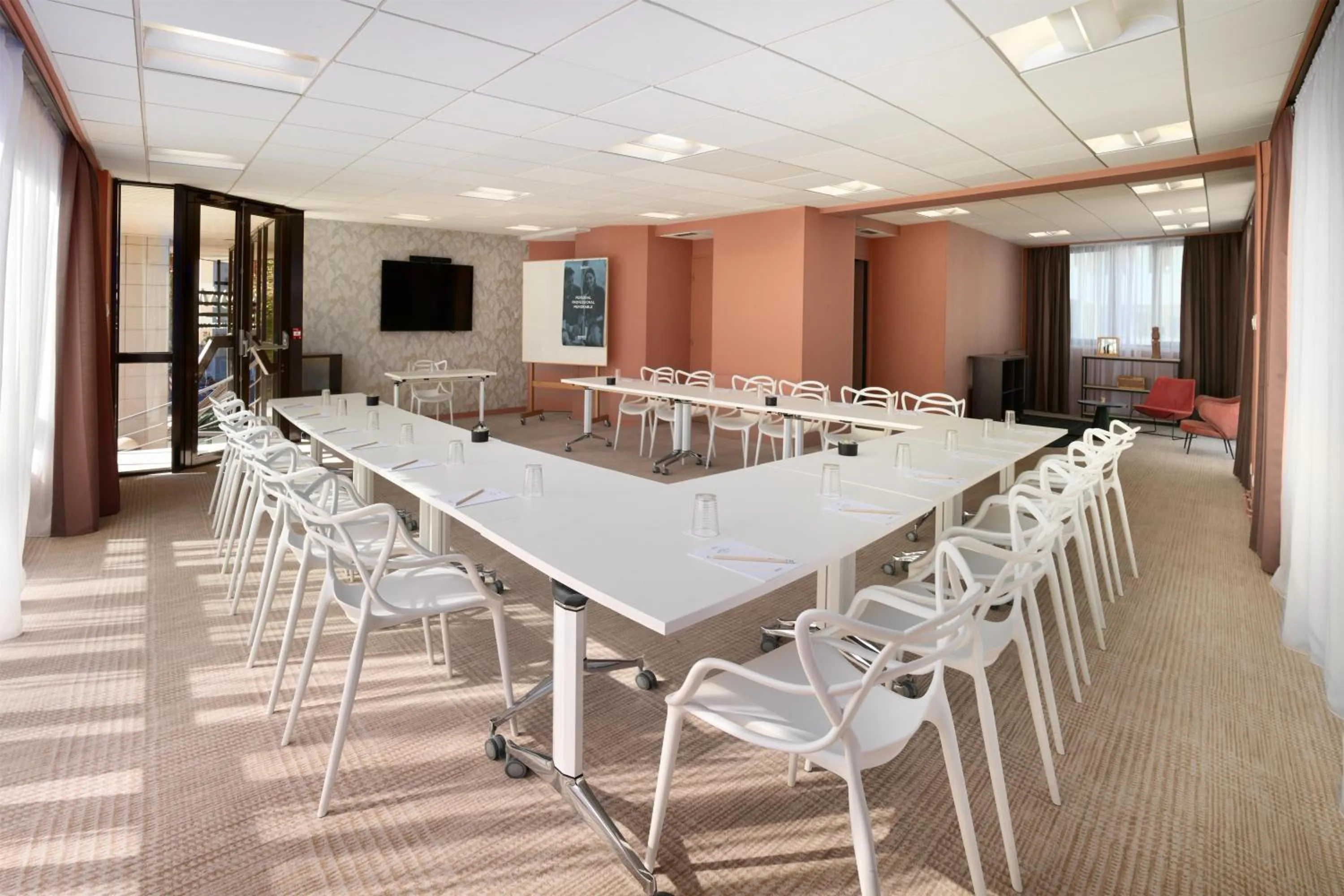 Meeting/conference room in Radisson Hotel Clermont-Ferrand