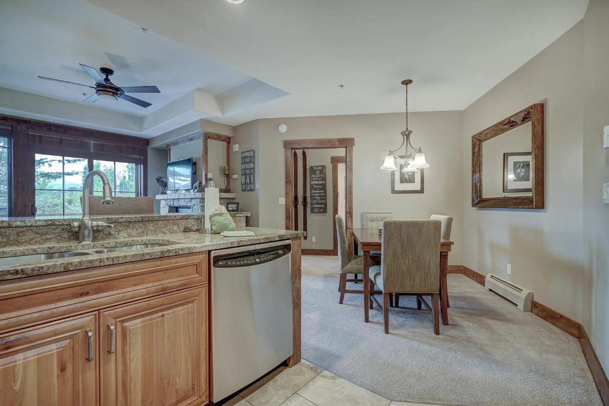 Kitchen or kitchenette in Crystal Peak Lodge By Vail Resorts