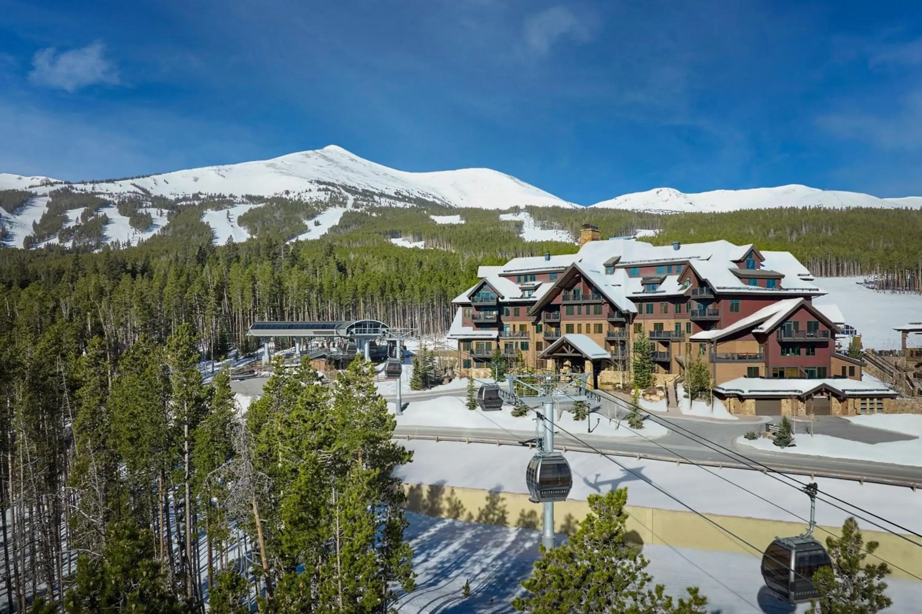 Property building in Crystal Peak Lodge By Vail Resorts Property building in Crystal Peak Lodge By Vail Resorts