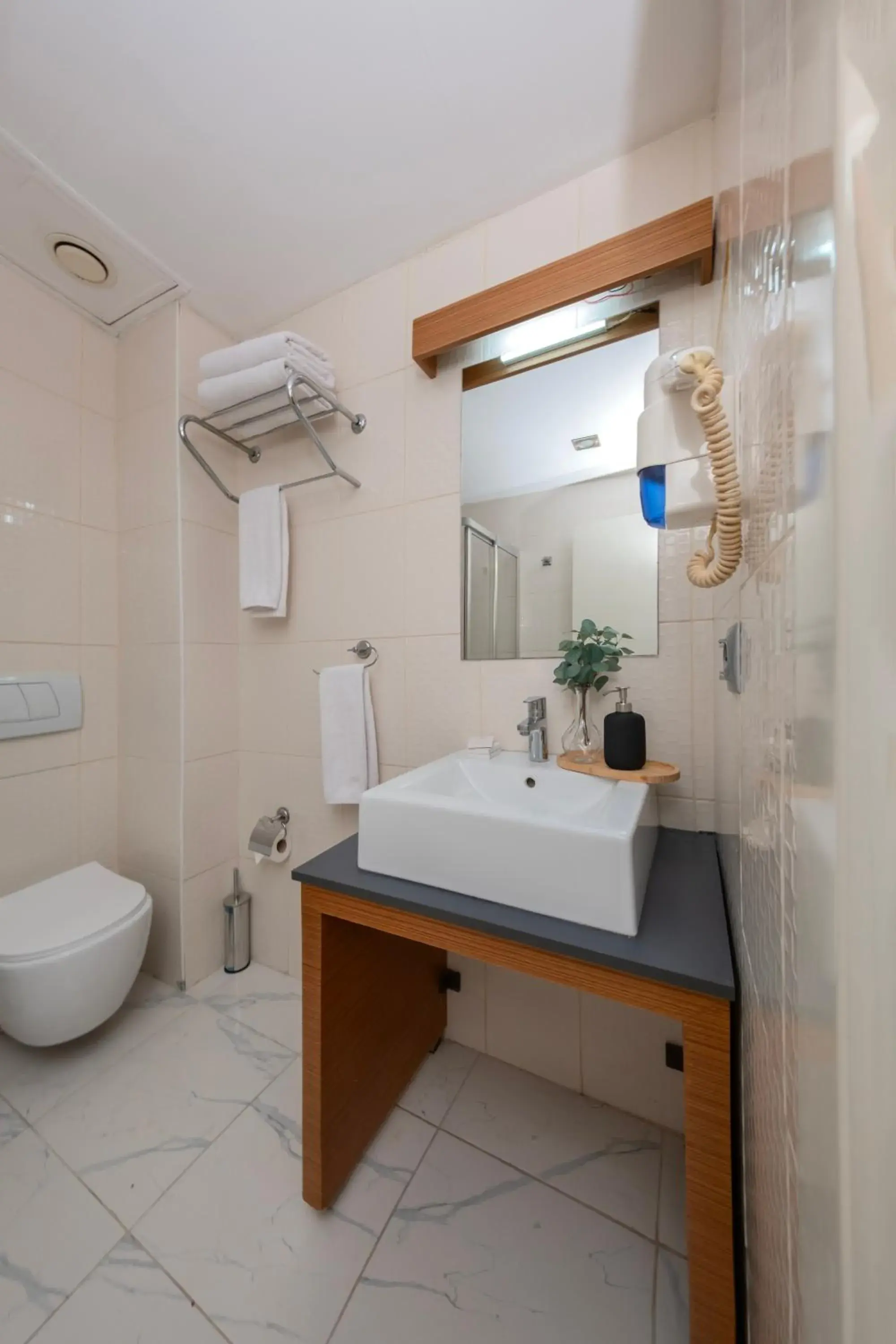Economy Single Room in Expo Park Hotel Economy Single Room in Expo Park Hotel