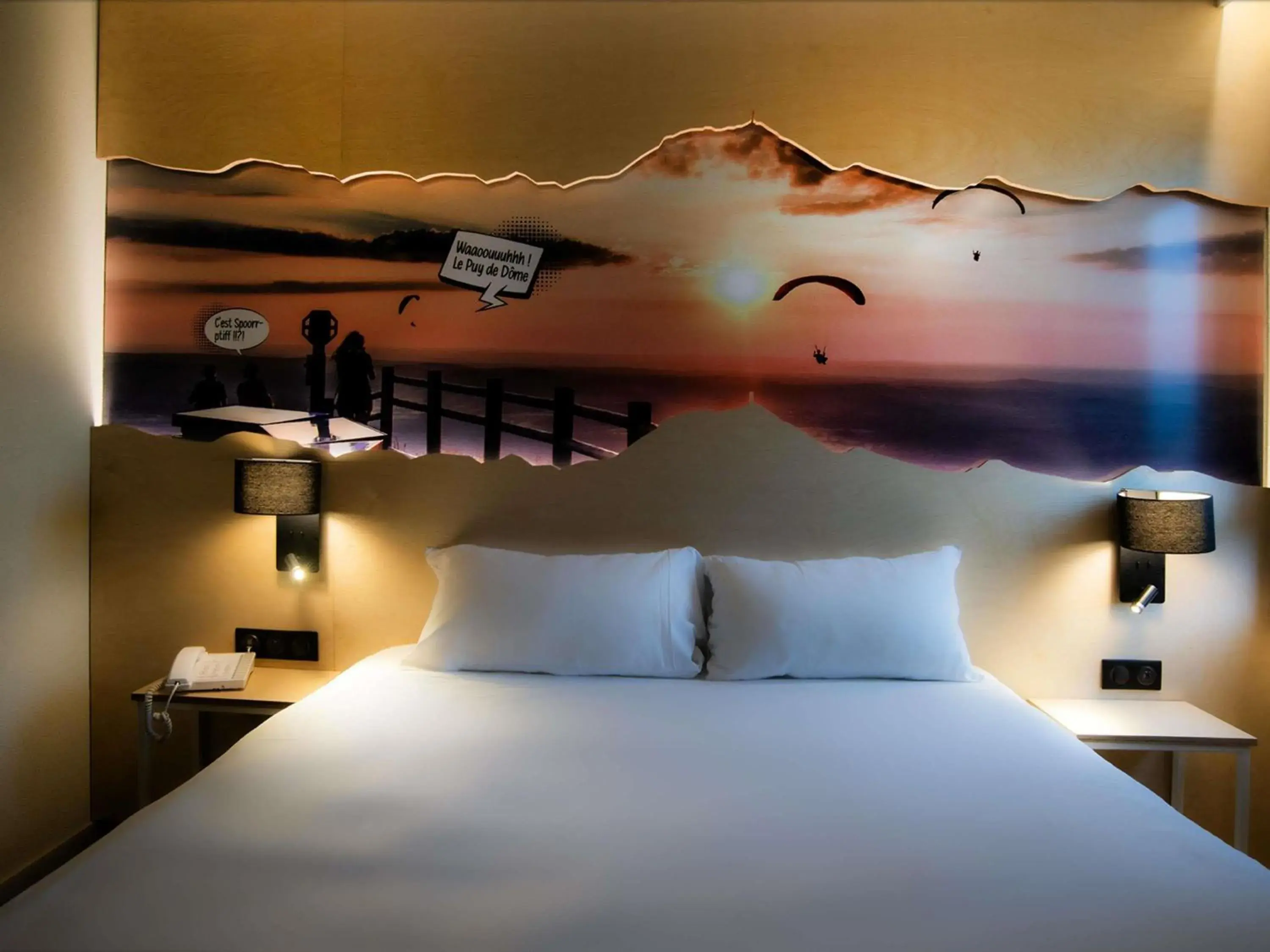 Bedroom, Bed in ibis Styles Clermont-Ferrand Aéroport Bedroom, Bed in ibis Styles Clermont-Ferrand Aéroport