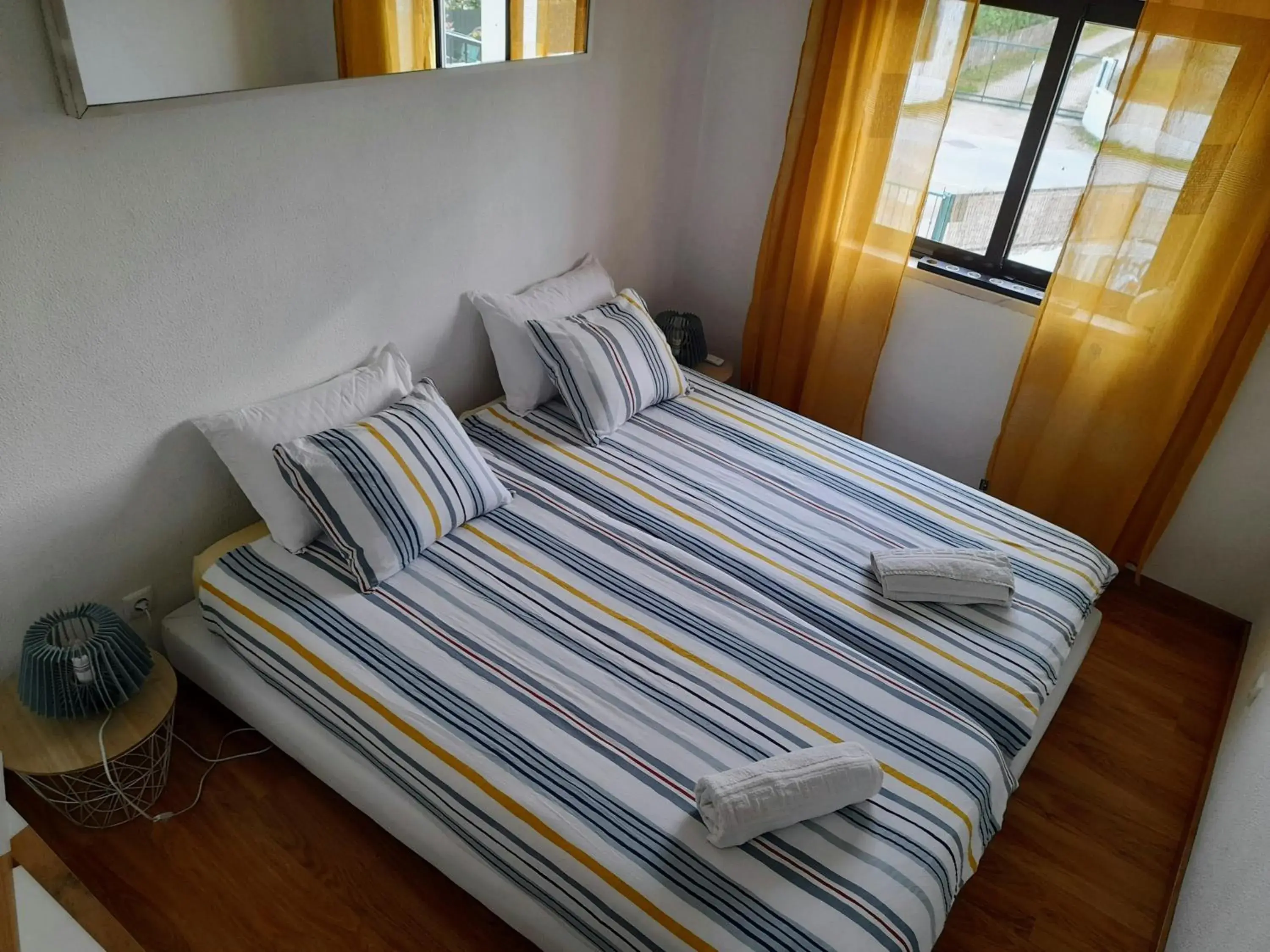 Bed in Sublime Sun & Van - By Meco Stays Bed in Sublime Sun & Van - By Meco Stays