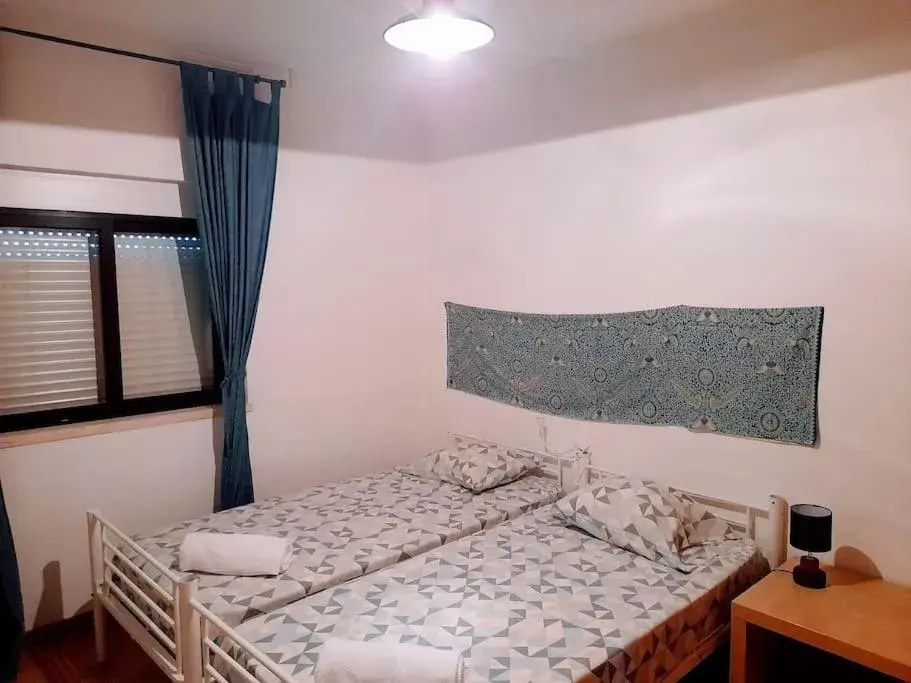 Bed in Sublime Sun & Van - By Meco Stays Bed in Sublime Sun & Van - By Meco Stays