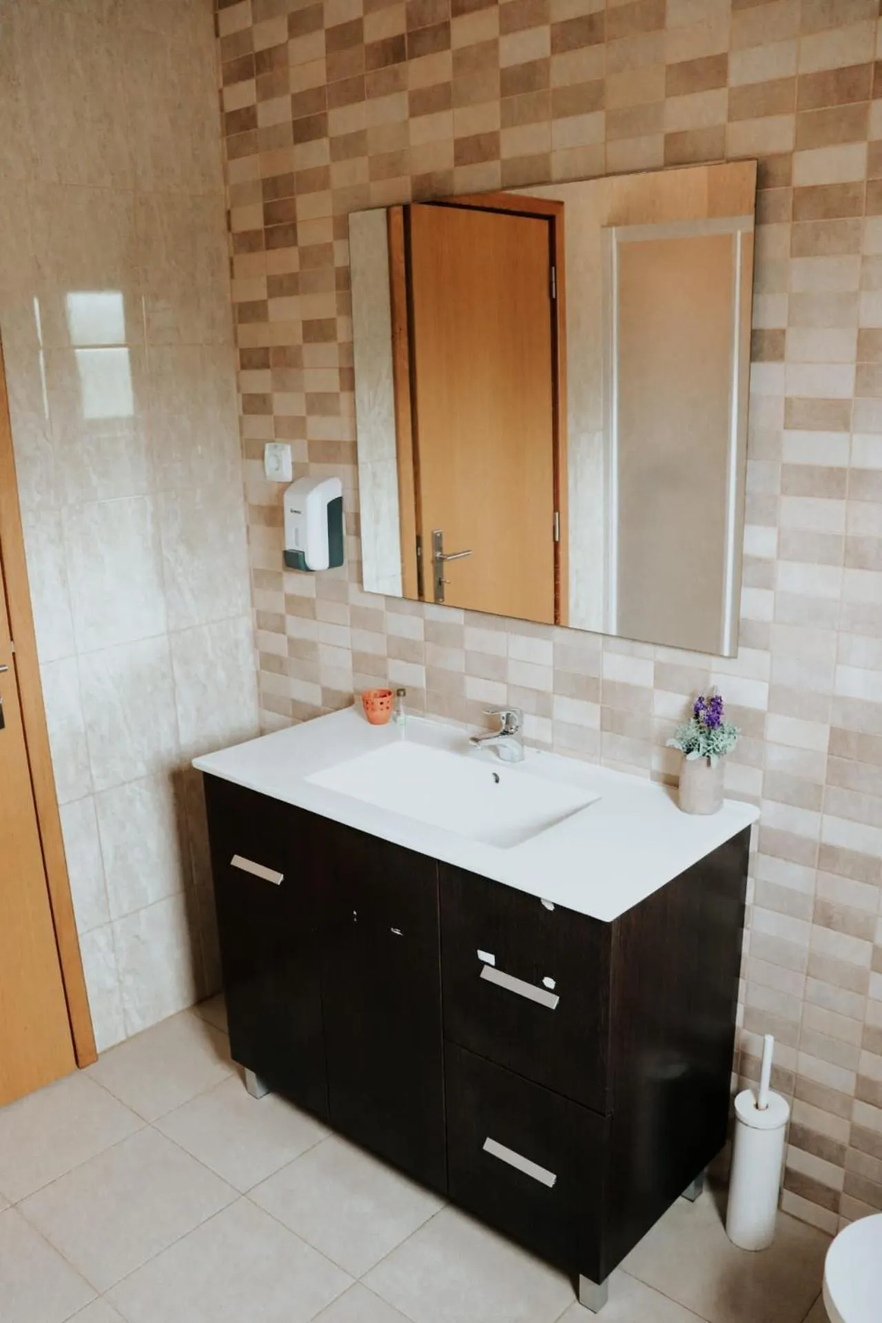 Bathroom, Bed in Sublime Sun & Van - By Meco Stays