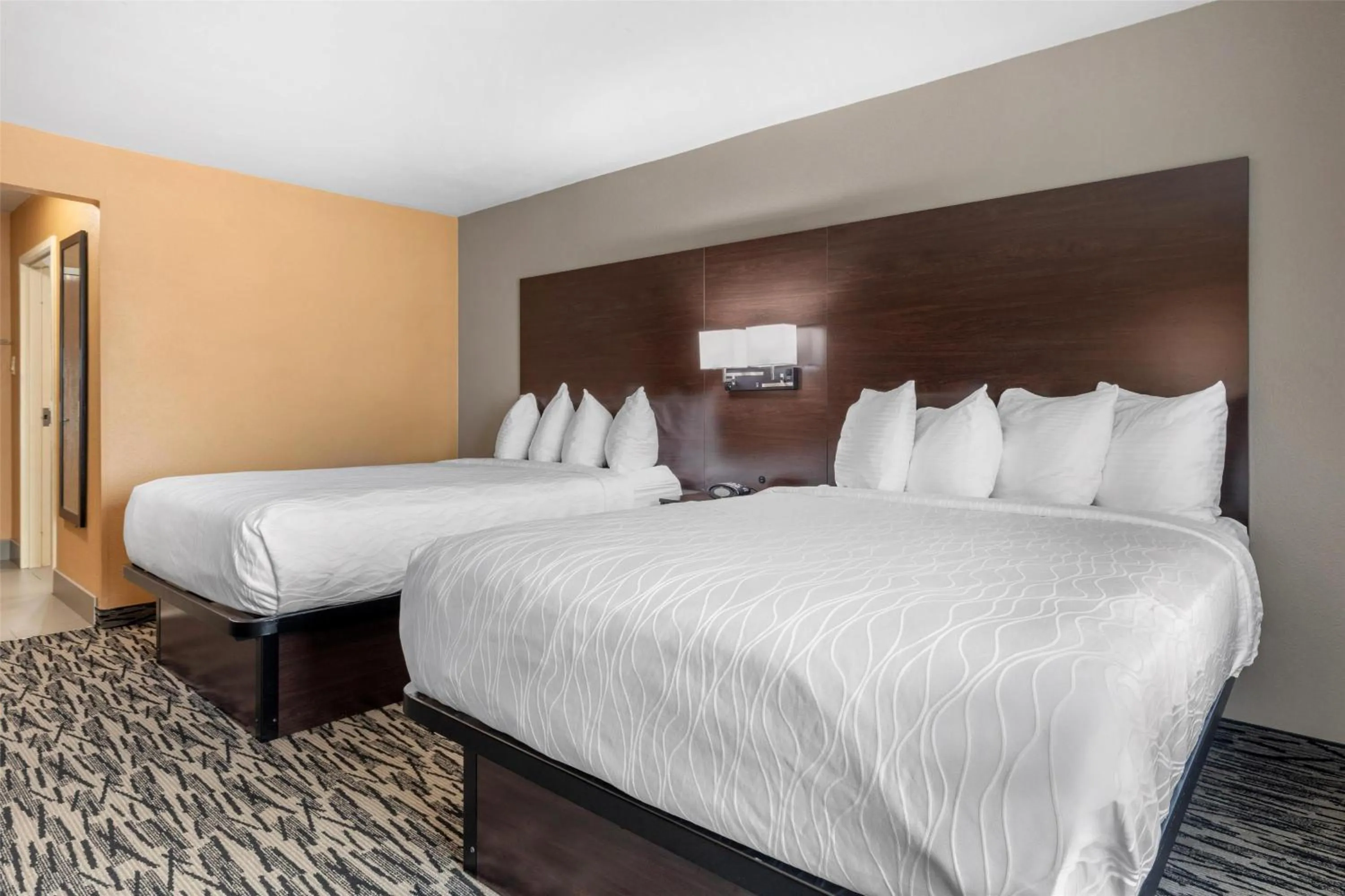 Bedroom, Bed in Best Western Plus Denton Inn & Suites