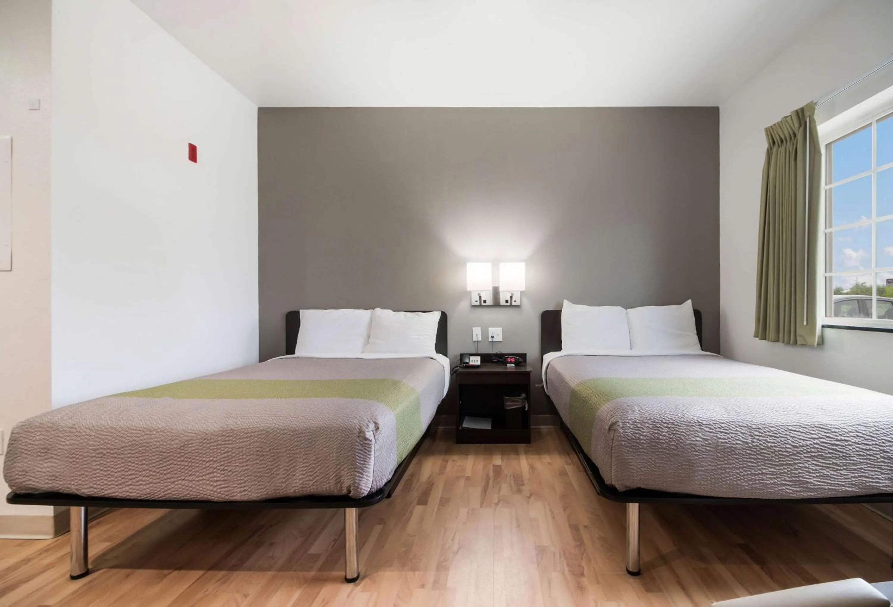 Photo of the whole room, Bed in Studio 6-Ingleside, TX