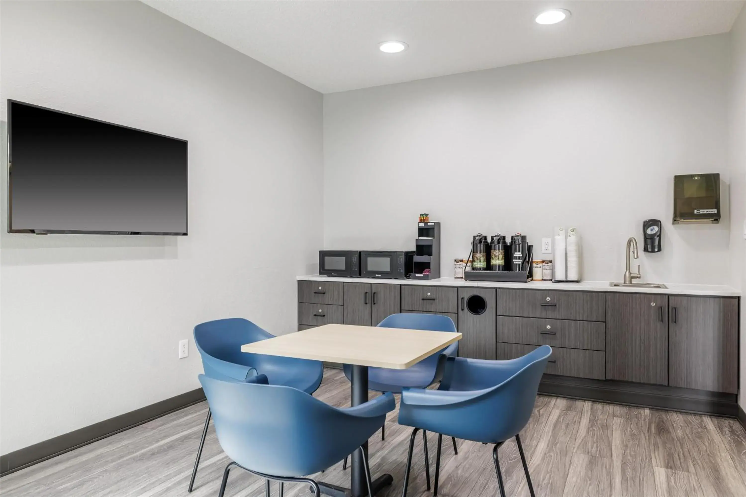 Restaurant/places to eat in Motel 6-Missoula, MT Restaurant/places to eat in Motel 6-Missoula, MT