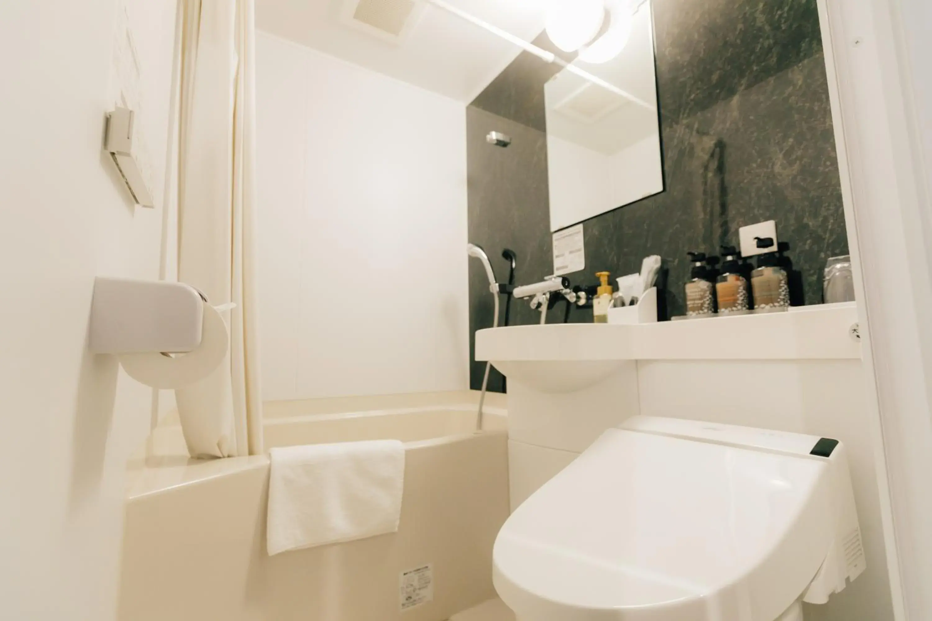 Bathroom in The Celecton Kurashiki Mizushima Bathroom in The Celecton Kurashiki Mizushima