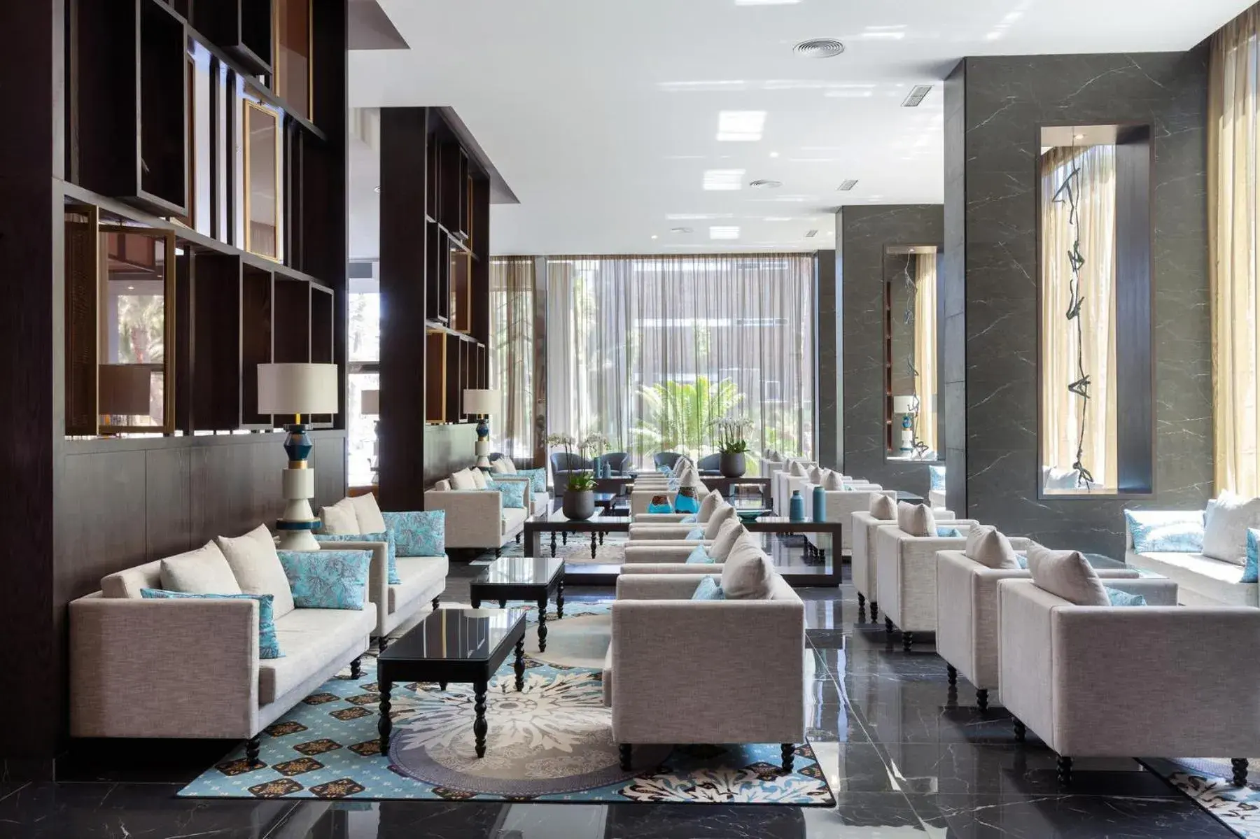 Lounge or bar in Hotel Riu Palace Oasis Lounge or bar in Hotel Riu Palace Oasis