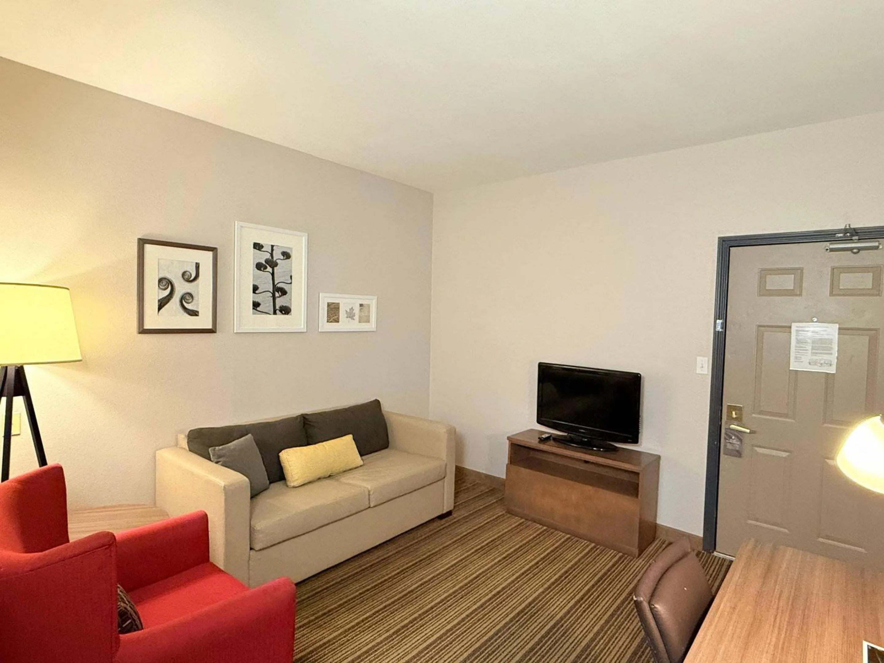 Bedroom in Country Inn & Suites by Radisson, Harlingen, TX