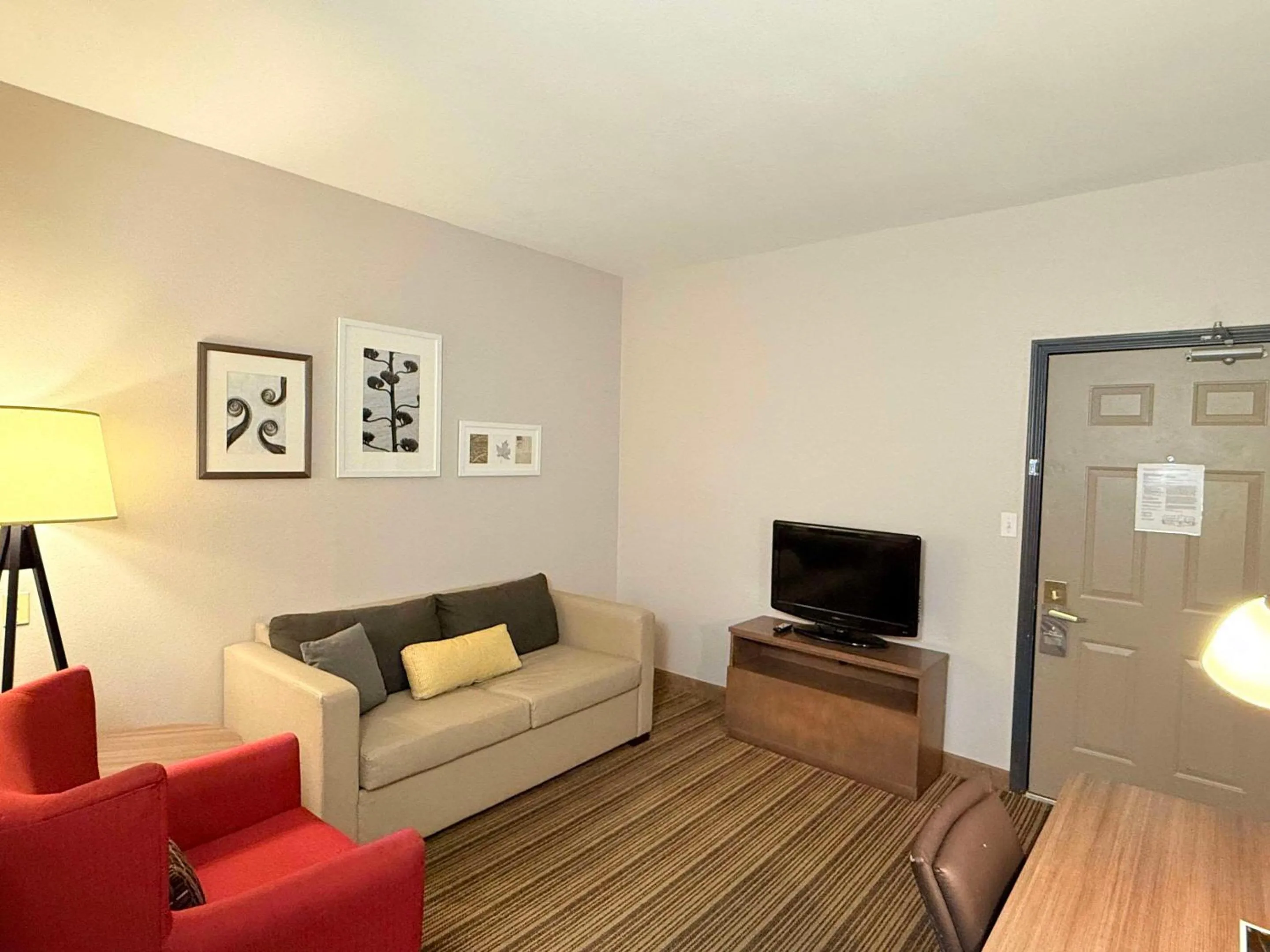 Bedroom in Country Inn & Suites by Radisson, Harlingen, TX