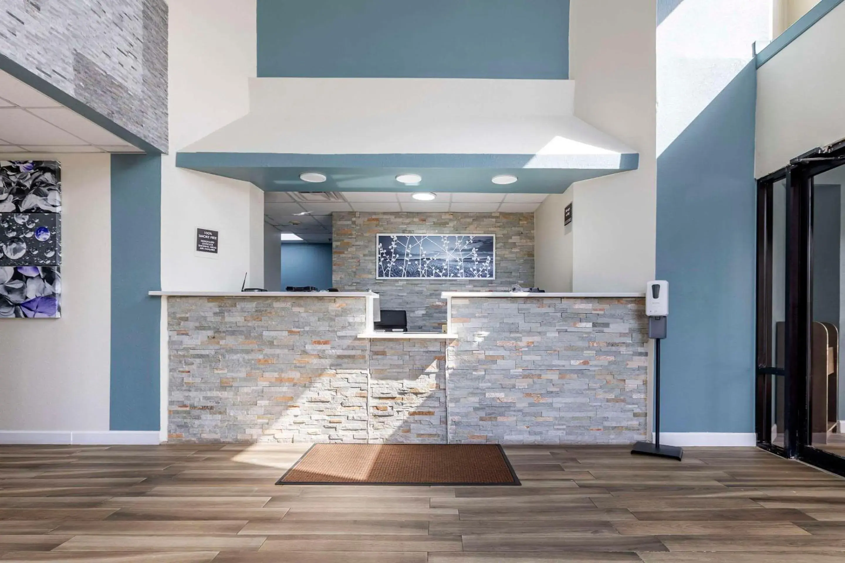 Lobby or reception in Sleep Inn & Suites Grovetown - Augusta West Lobby or reception in Sleep Inn & Suites Grovetown - Augusta West