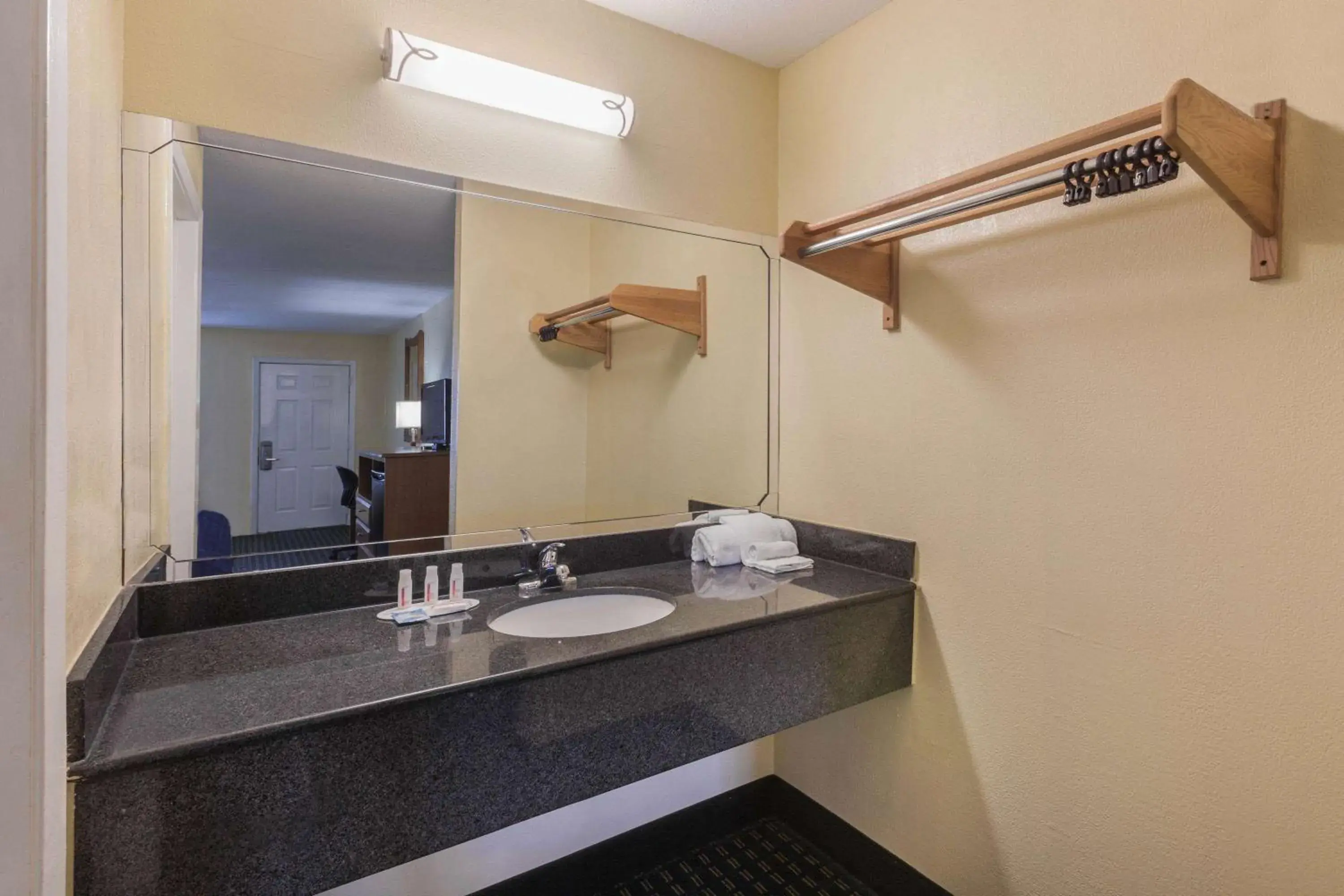 Days Inn by Wyndham Natchitoches Days Inn by Wyndham Natchitoches