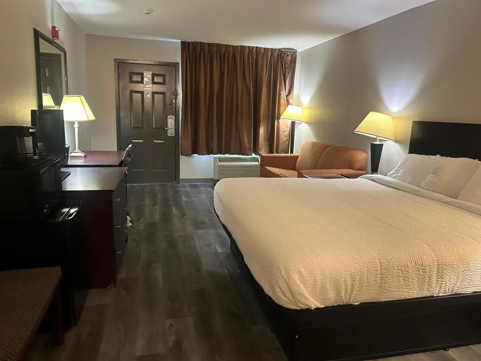 Bed in Days Inn by Wyndham Natchitoches Bed in Days Inn by Wyndham Natchitoches