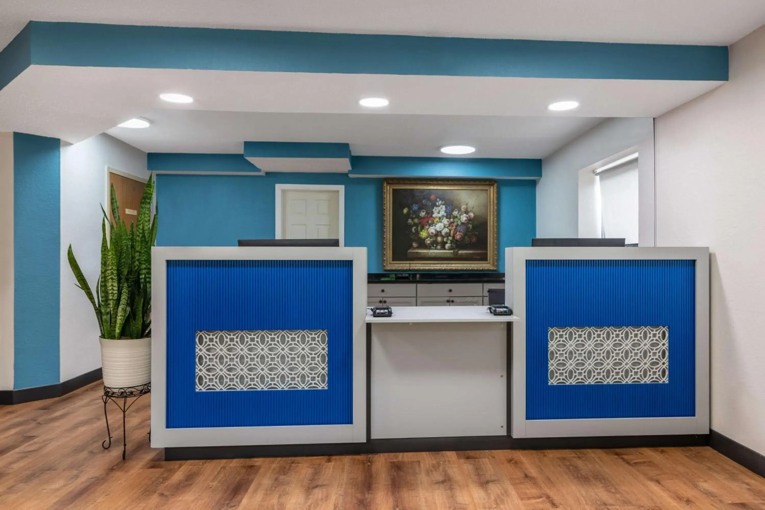 Lobby or reception in SureStay by Best Western Lewiston Auburn Area Lobby or reception in SureStay by Best Western Lewiston Auburn Area
