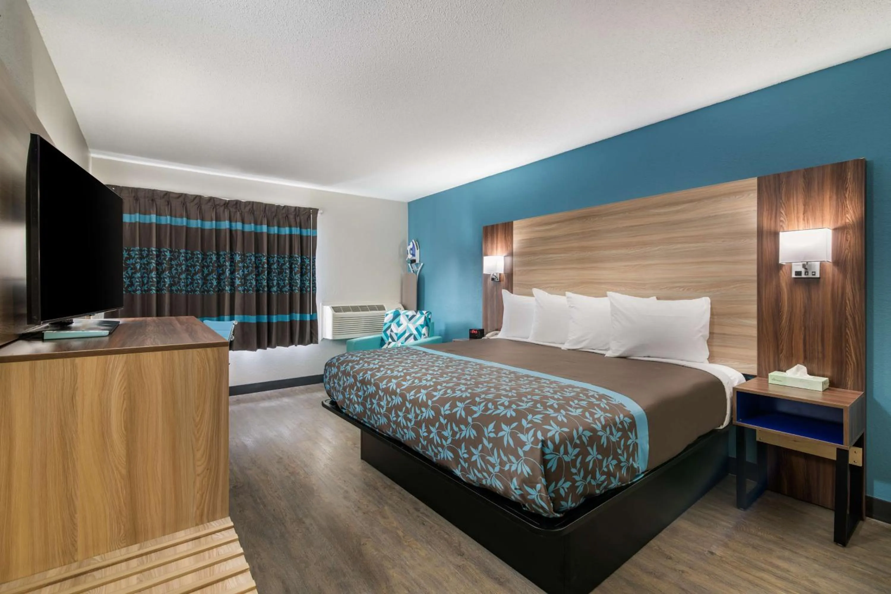 Bed in SureStay Hotel by Best Western Lewiston